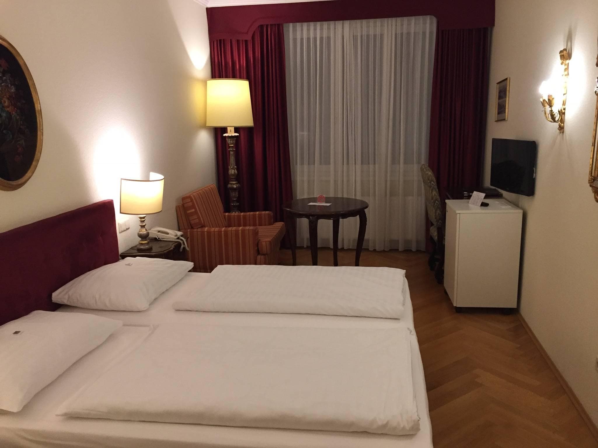 Hotel Royal Ansicht 6