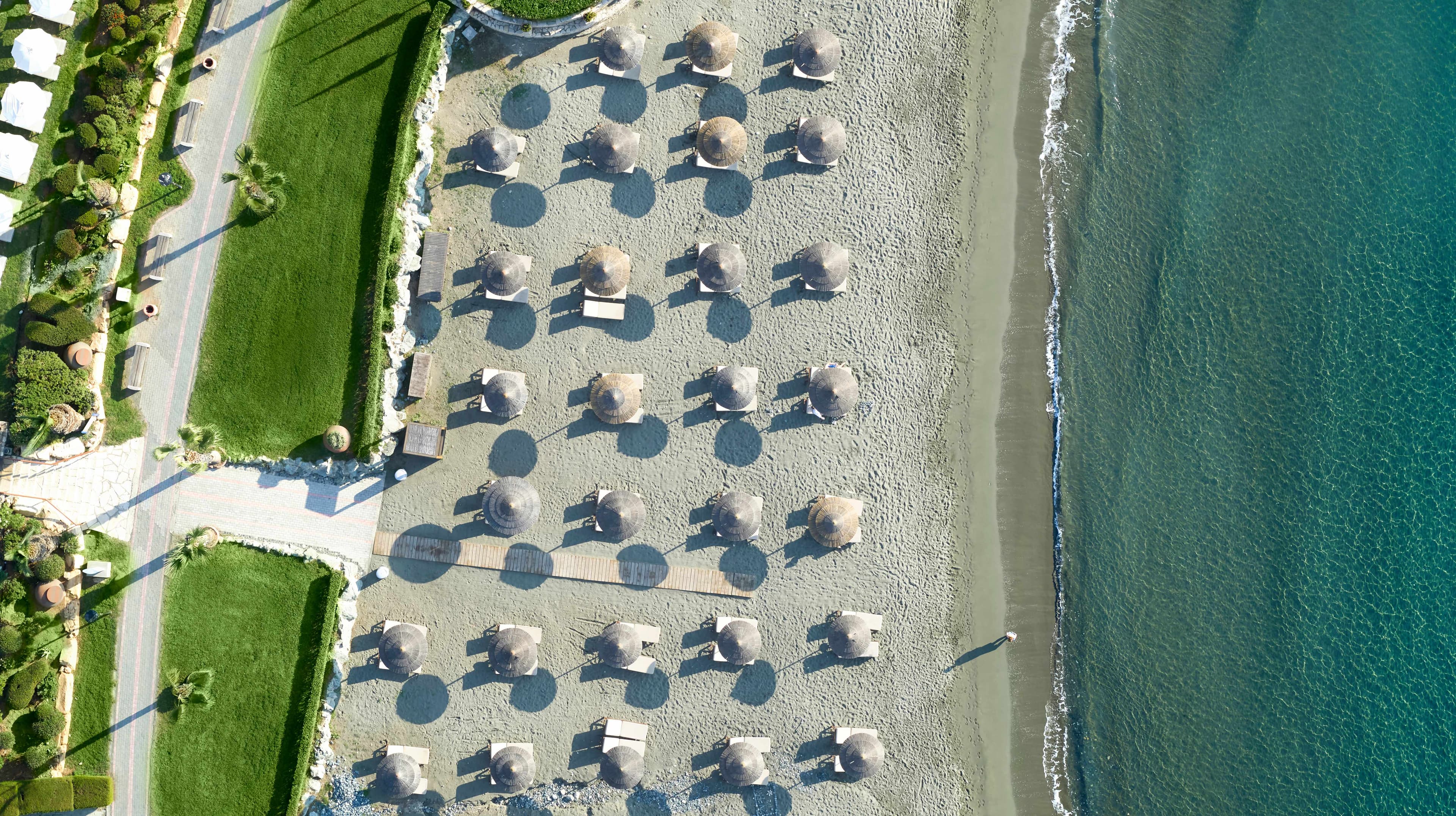 Mediterranean Beach Hotel Ansicht 8