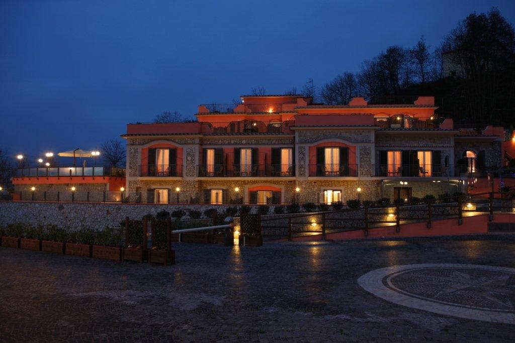 Hotel Prestige