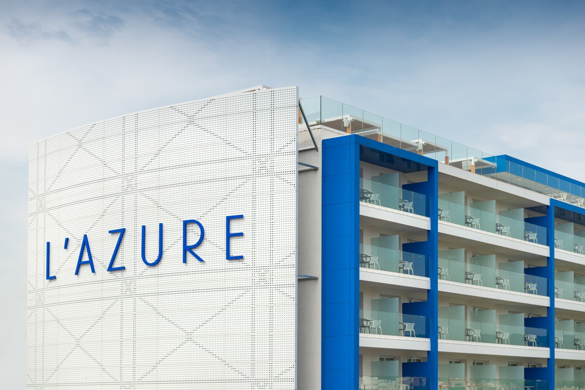 L’Azure Hotel Ansicht 2