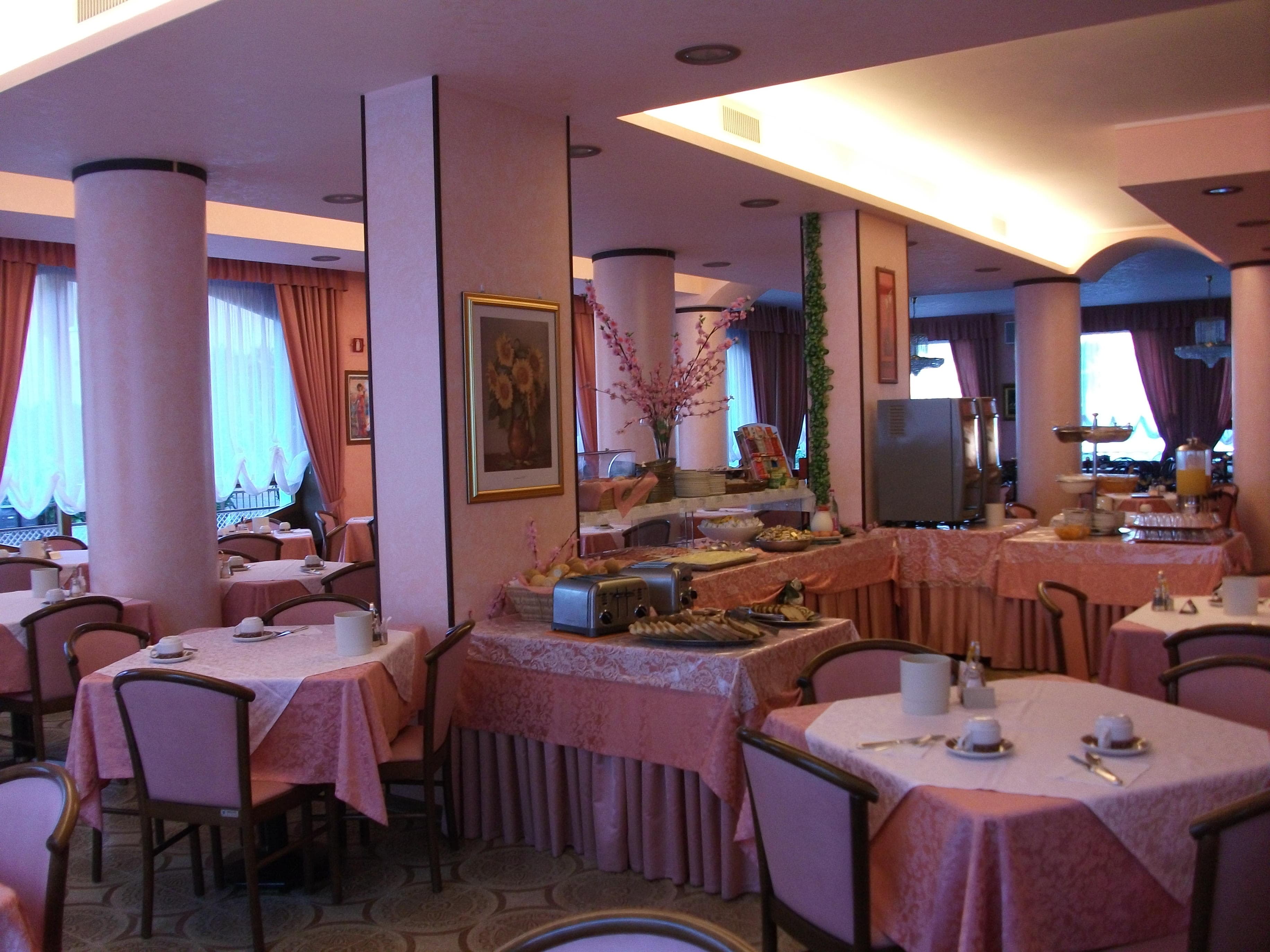 Hotel Cristallo Ansicht 8