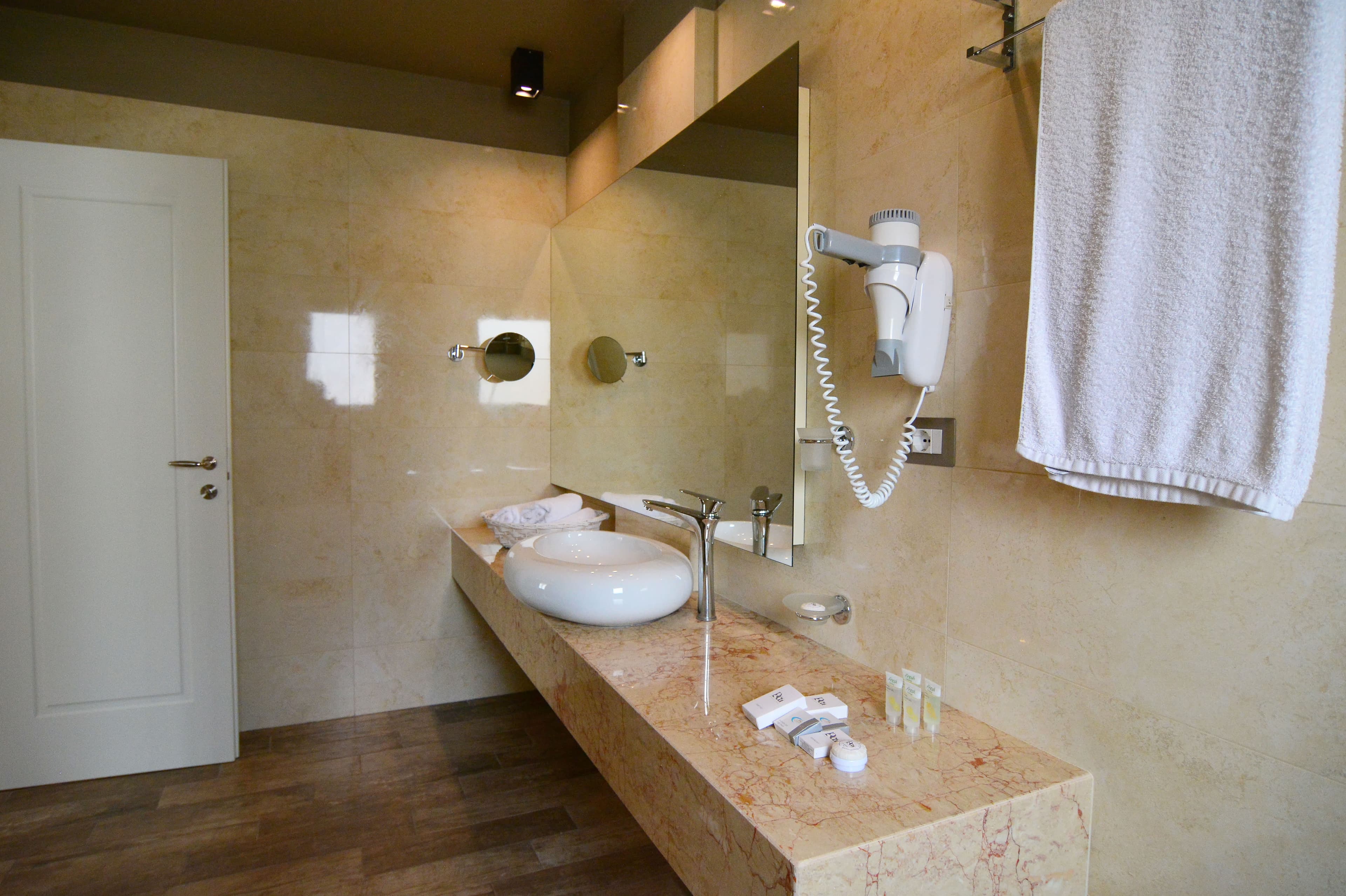 Sandy Beach Resort Ansicht 5