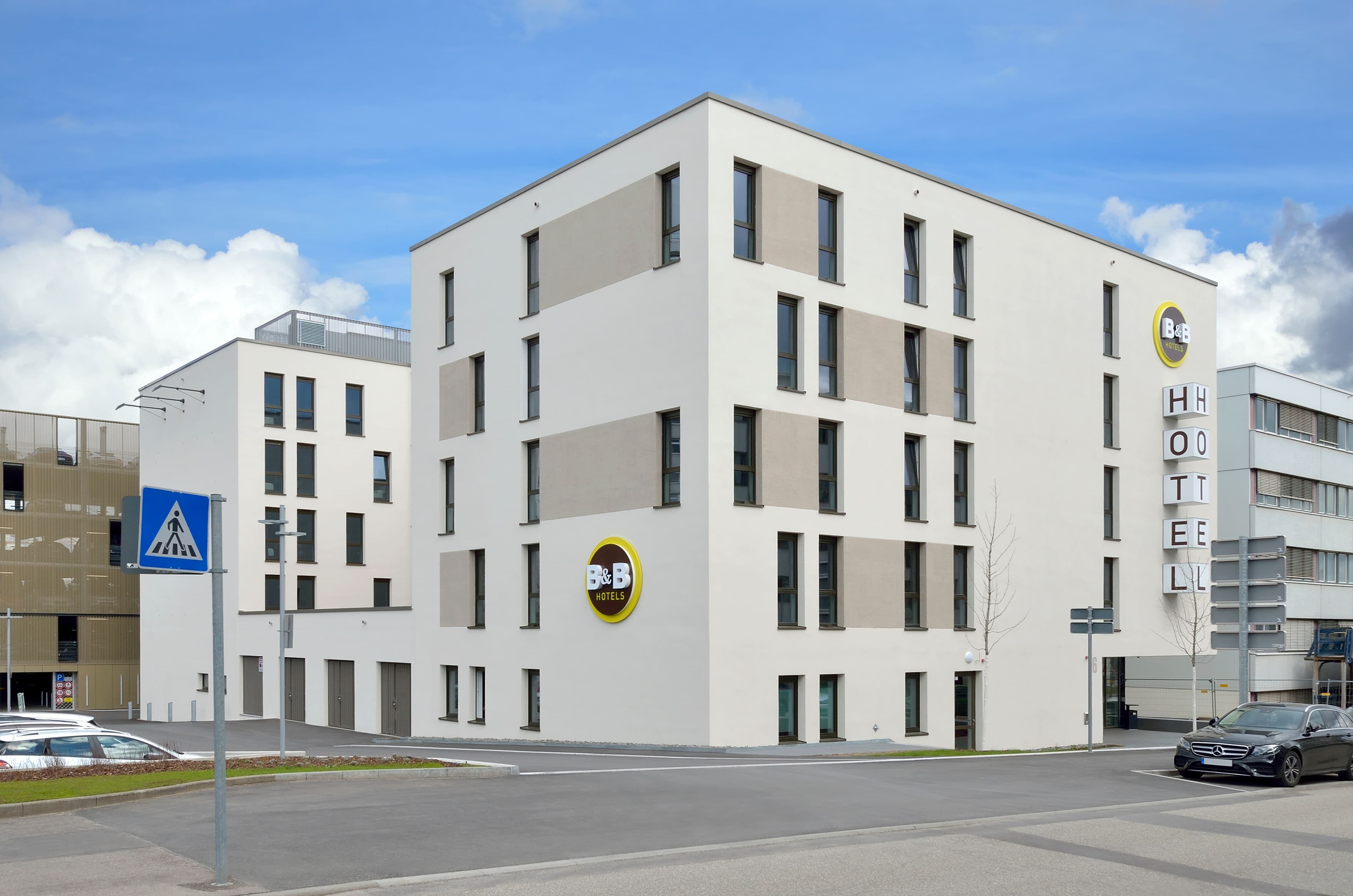 B&B Hotel Stuttgart-Zuffenhausen Ansicht 2