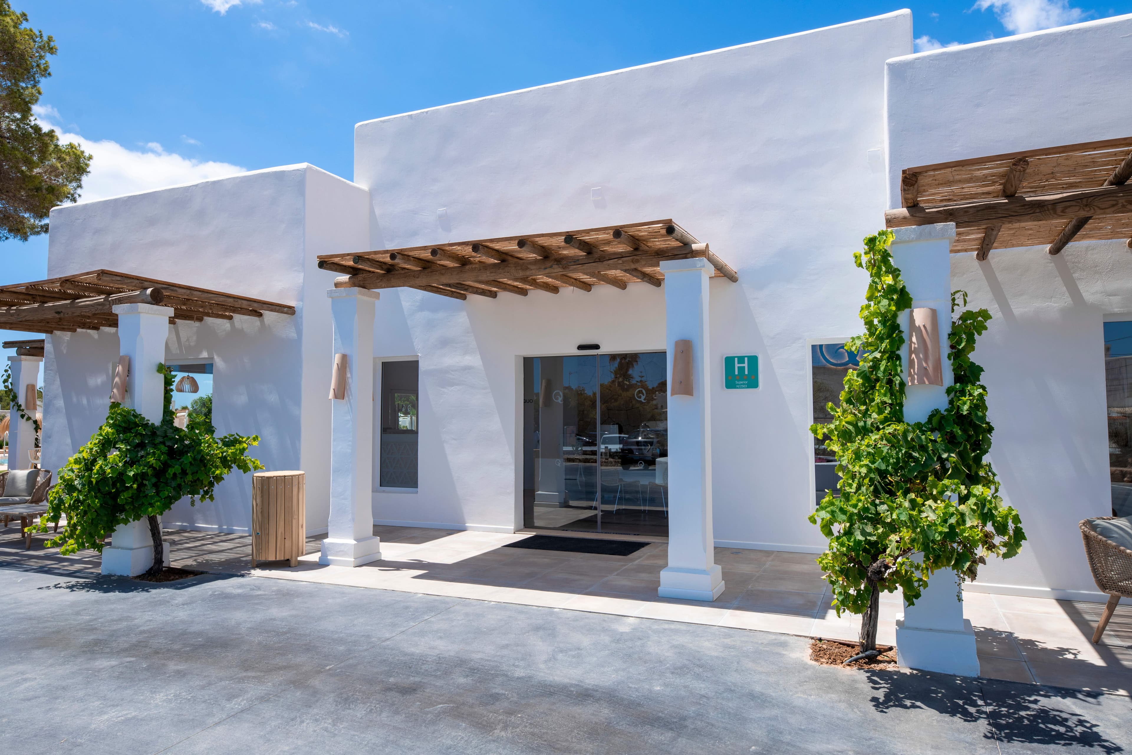 Eques Petit Resort Ansicht 2