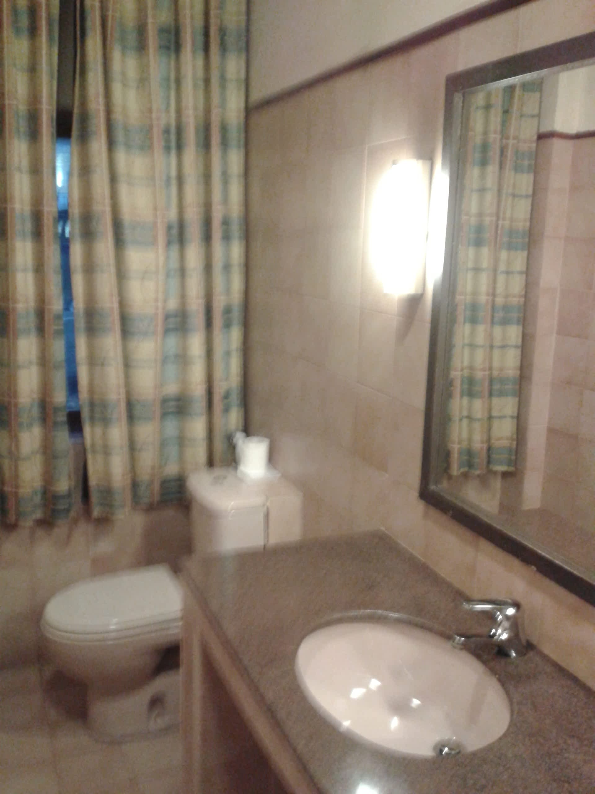 Hotel Grand Oriental Ansicht 5