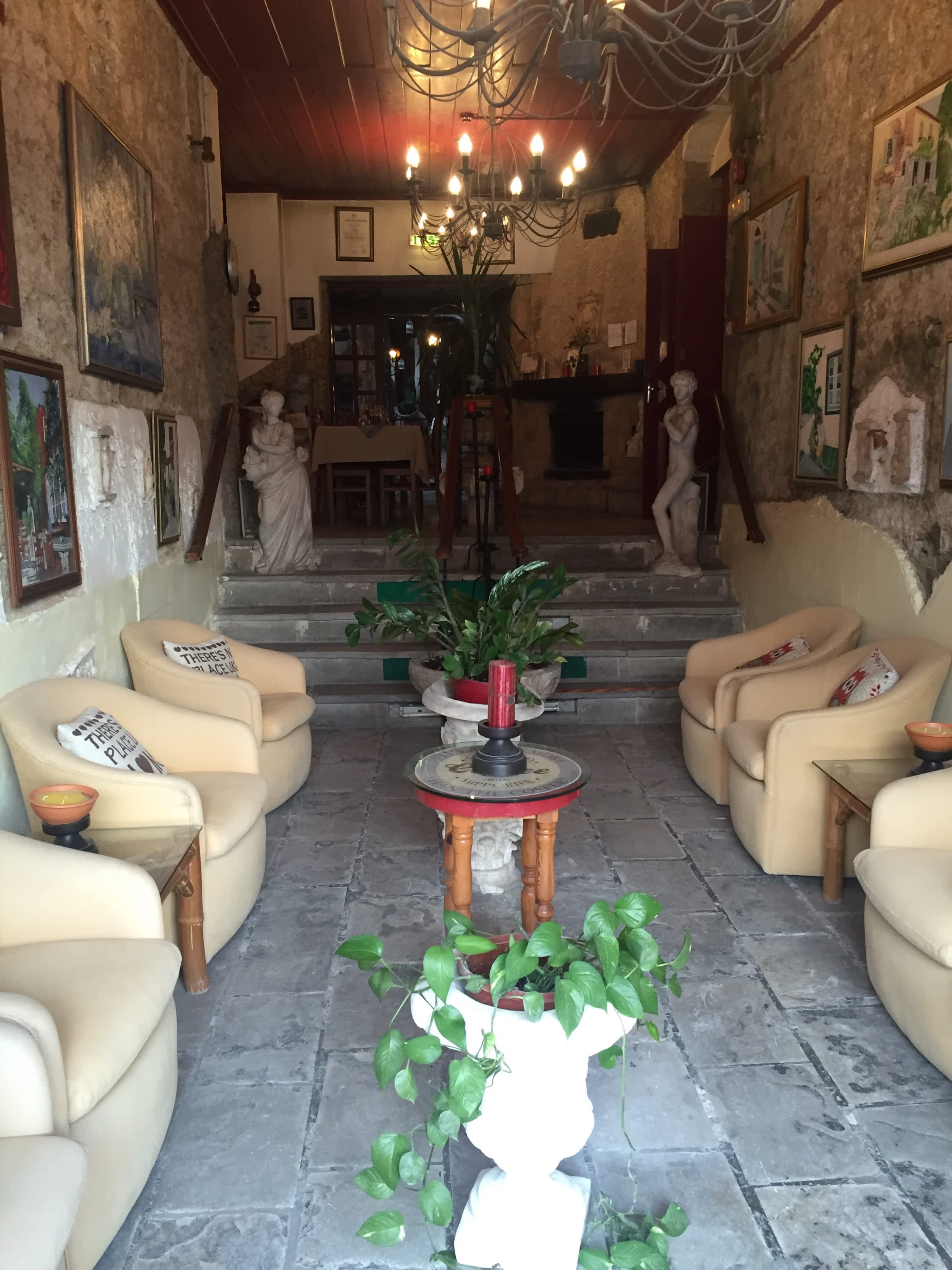 Hotel Kiniras Ansicht 9