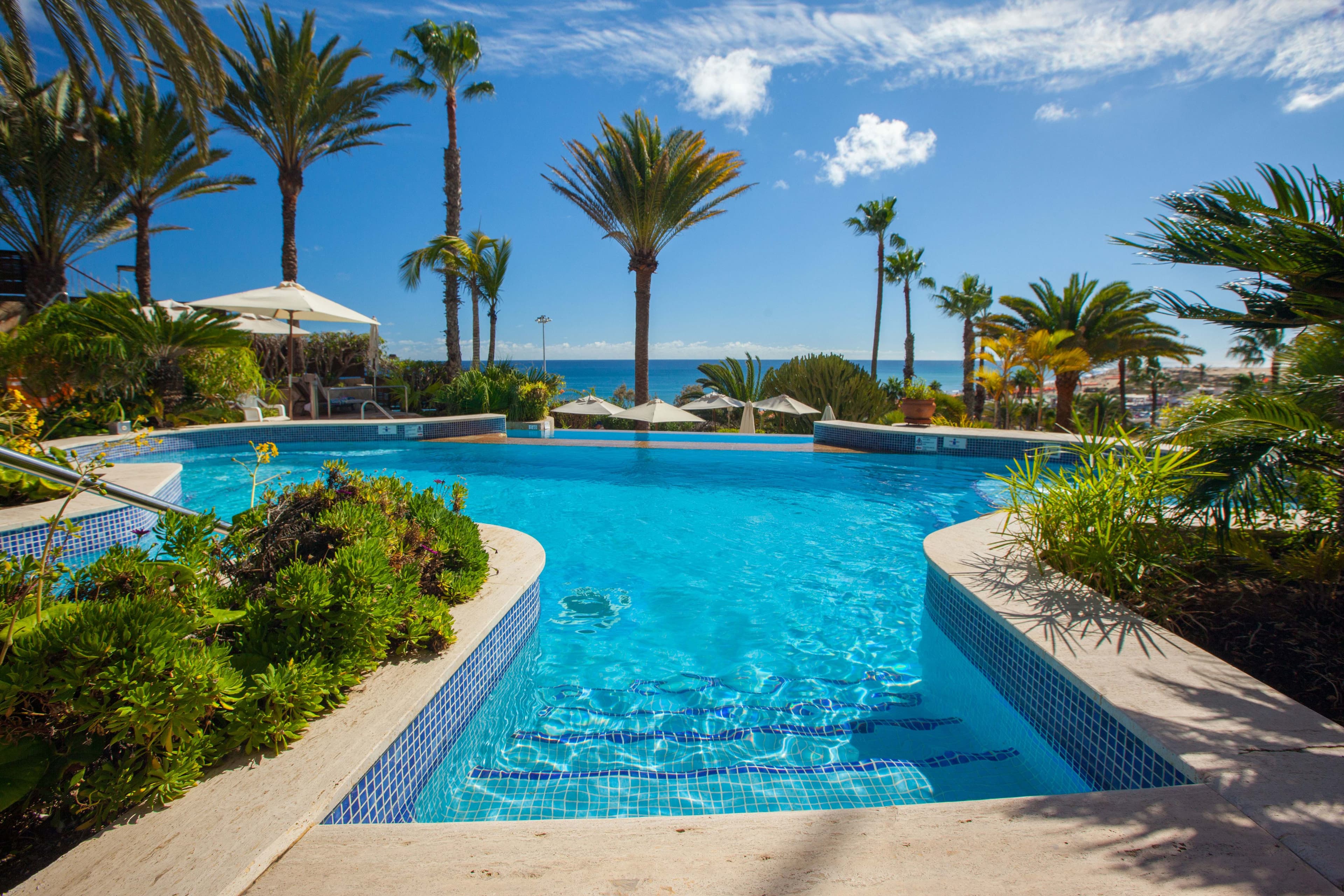 Corallium Dunamar by Lopesan Hotels