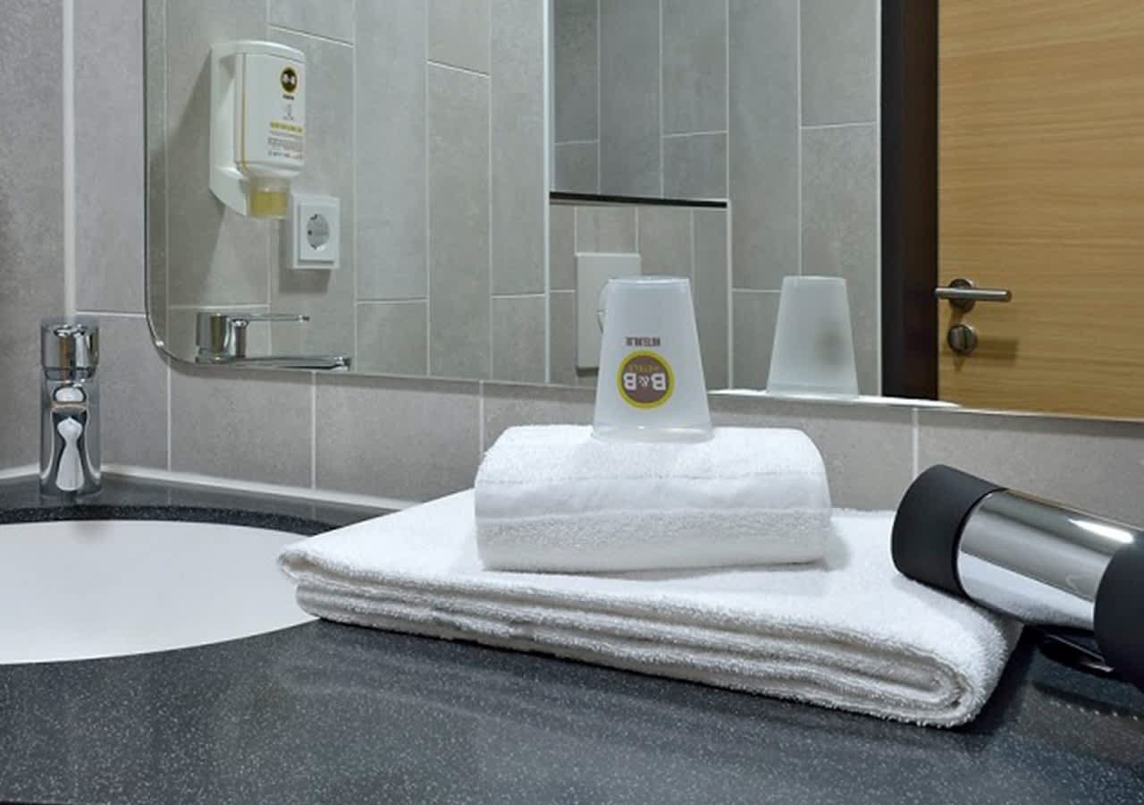 B&B Hotel Köln-City Ansicht 2