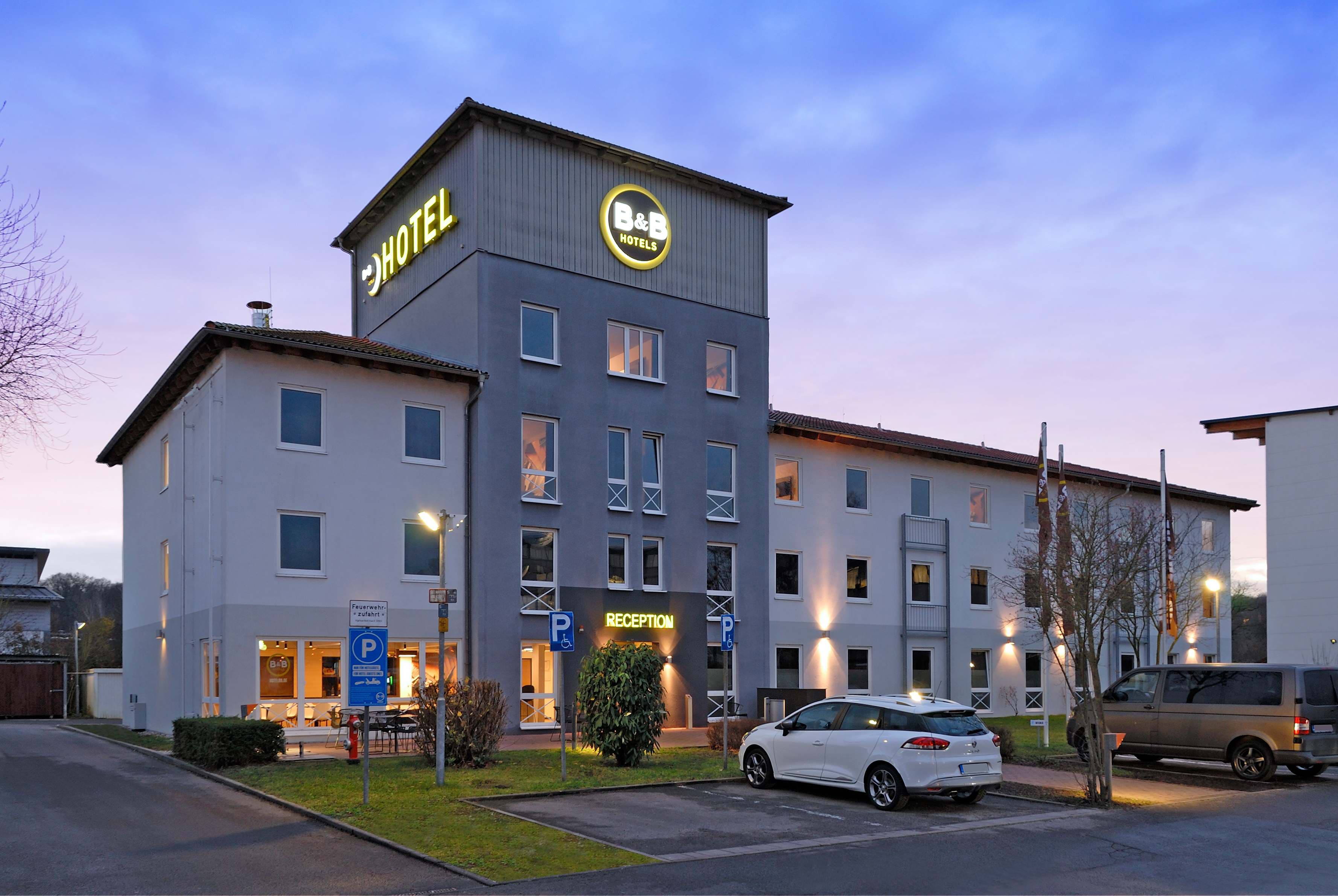 B&B HOTEL Offenbach-Süd