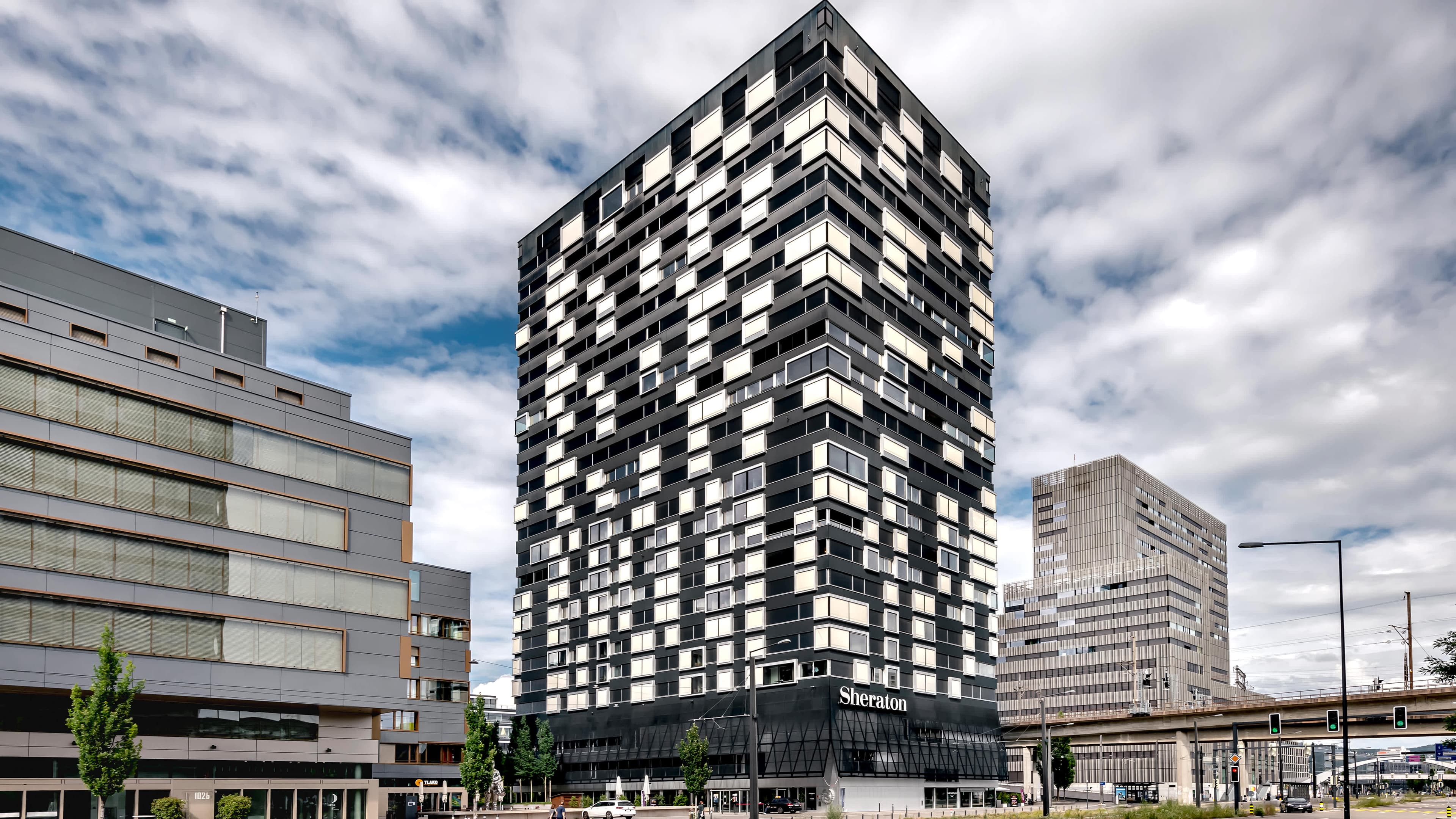 Sheraton Zürich Hotel Ansicht 2