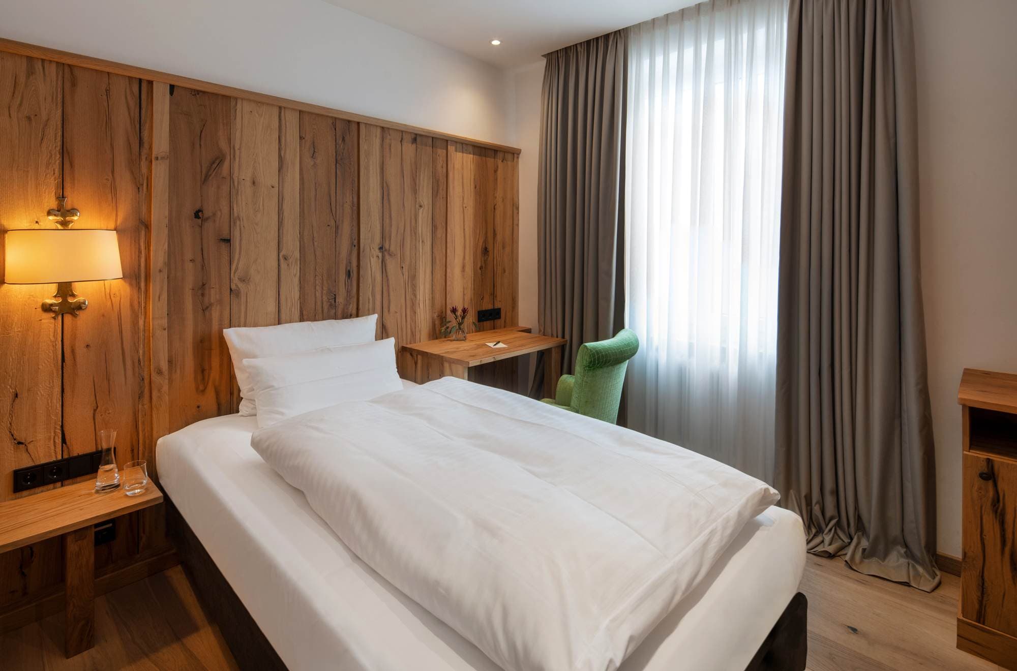 Eden Hotel Wolff Ansicht 8