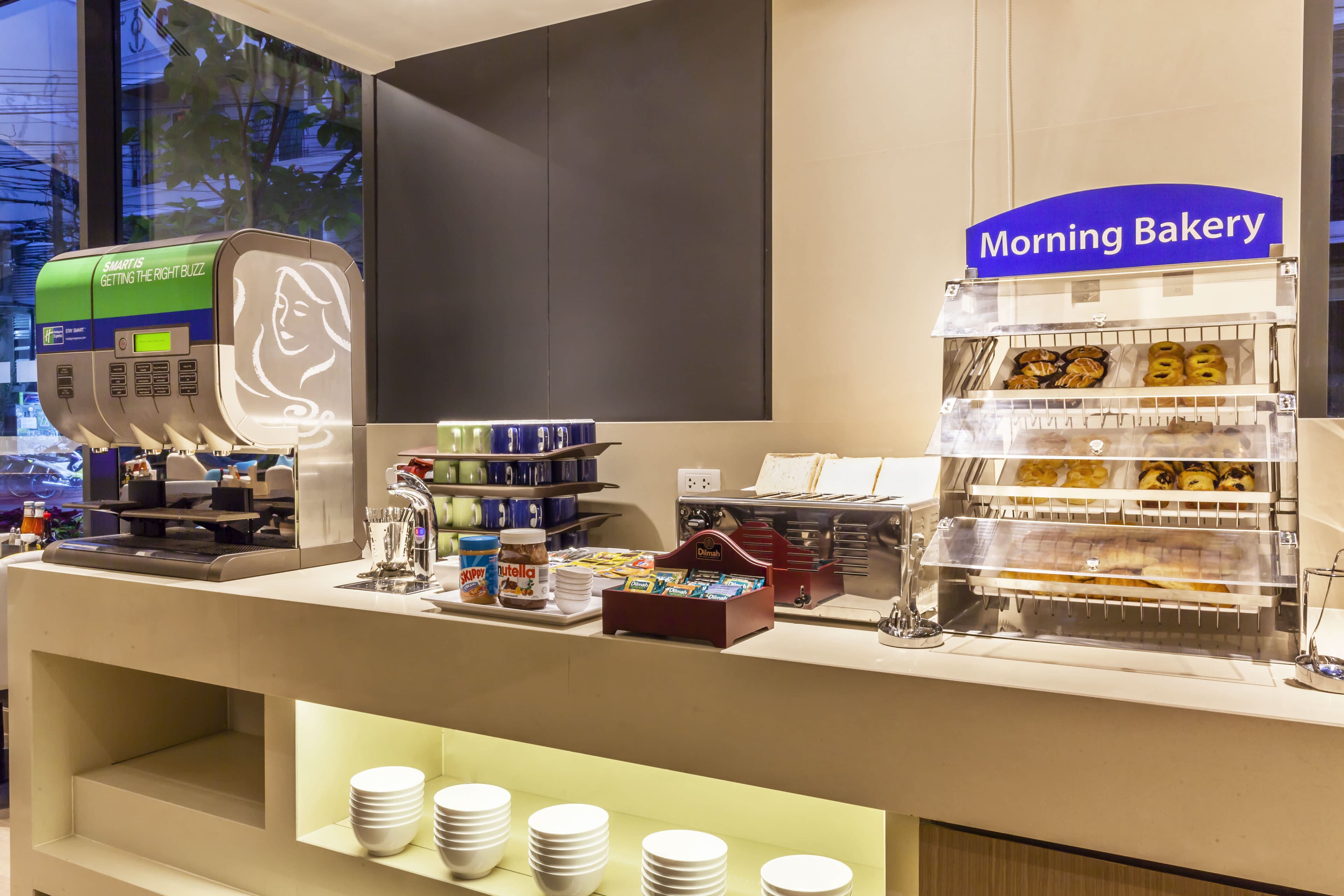 Holiday Inn Express Bangkok Sukhumvit 11 Ansicht 5