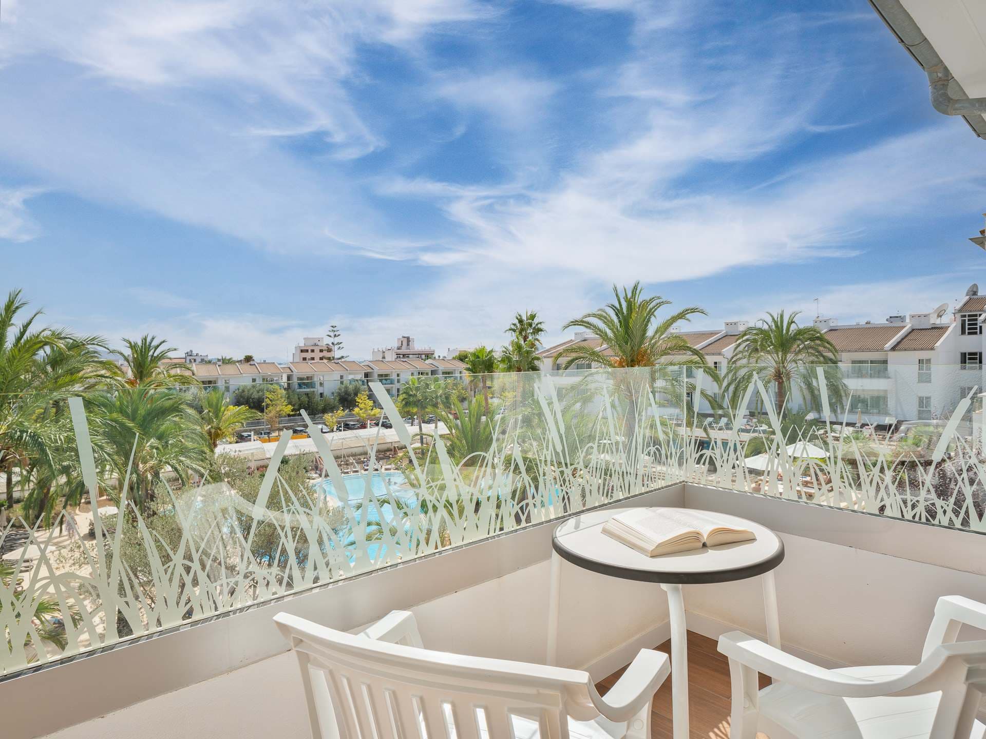 Valentin Puerto Azul Suite Hotel Ansicht 2