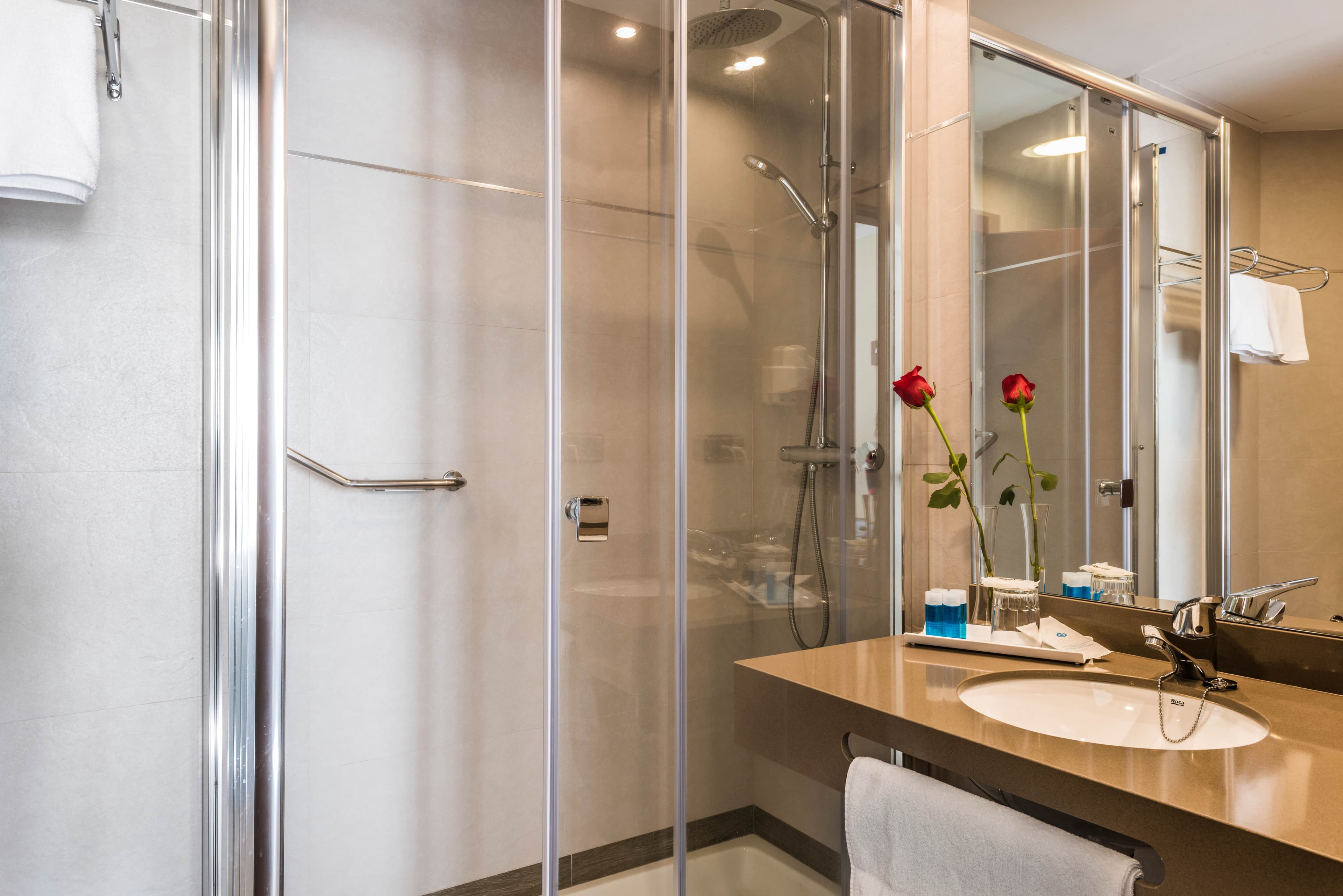 Hotel Porcel Alixares Ansicht 9