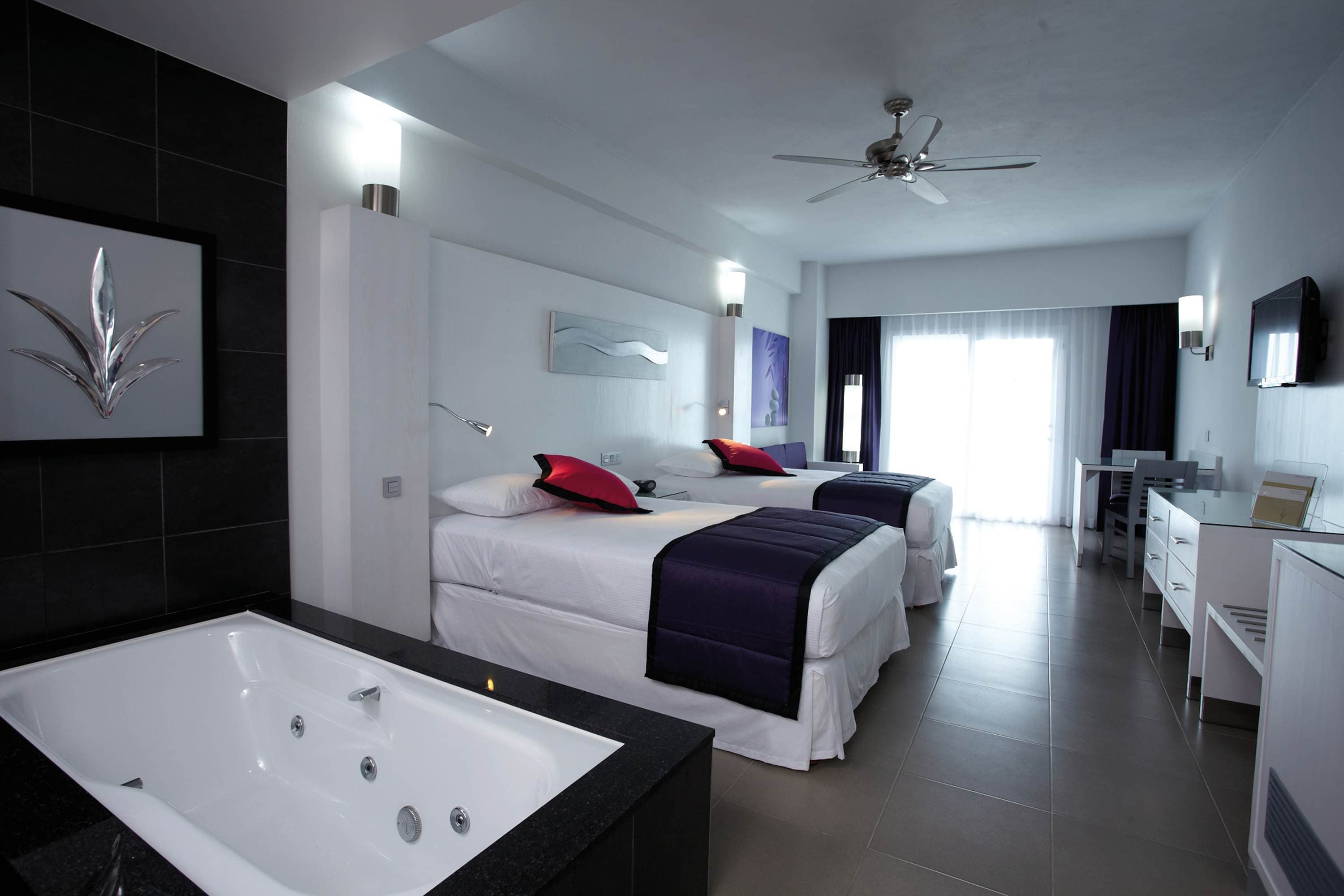 Hotel Riu Palace Peninsula Ansicht 3