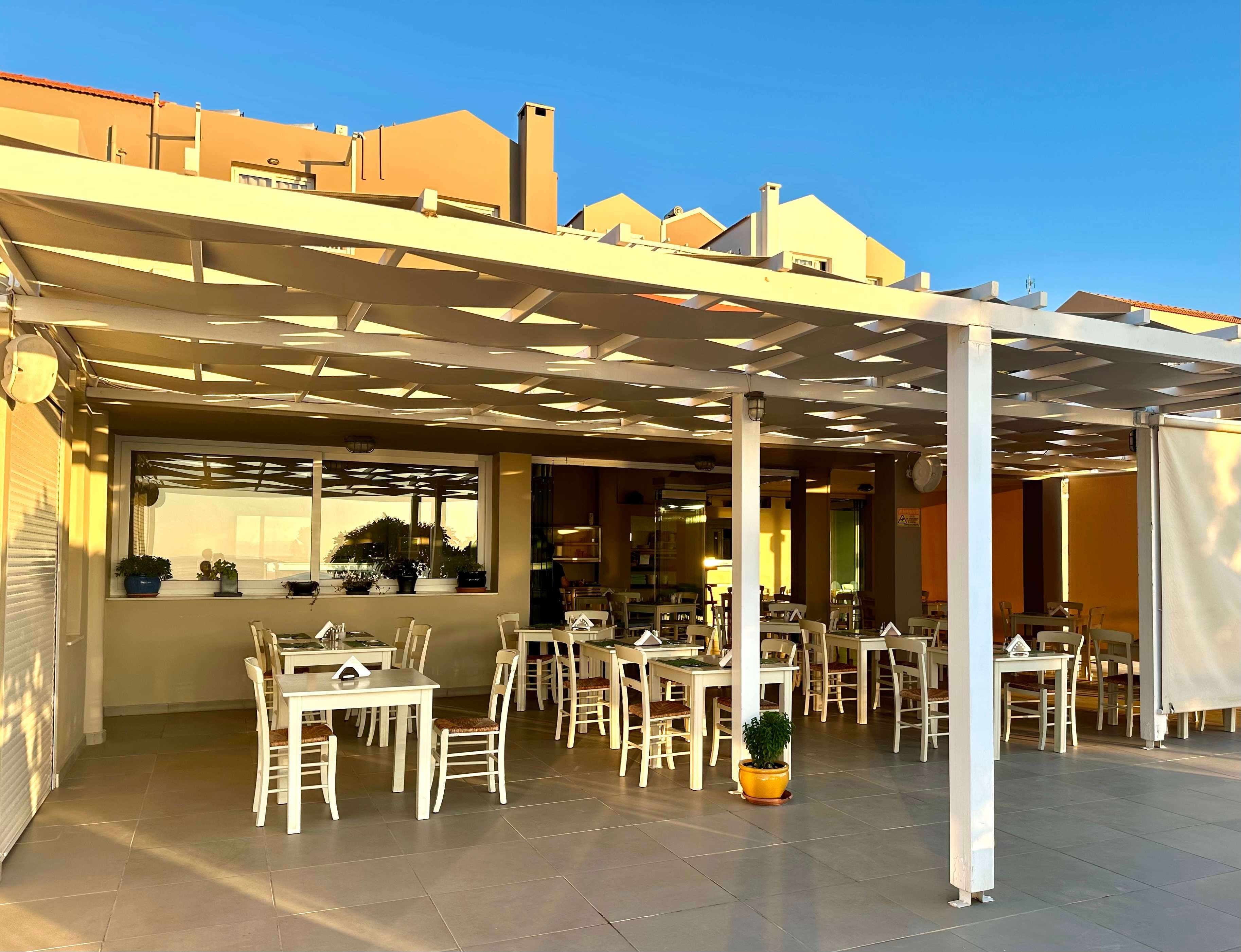 Hotel Apolis Ansicht 9