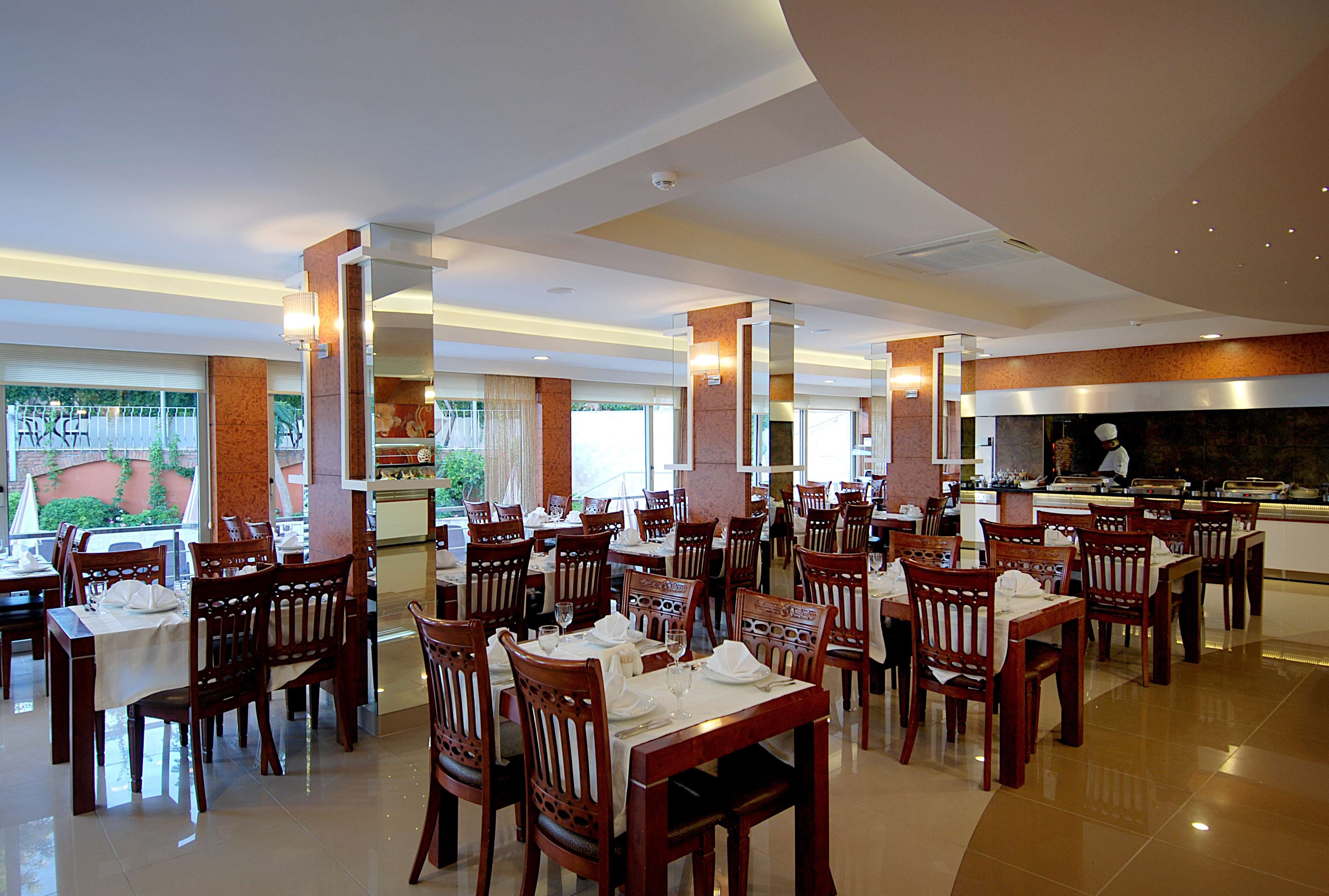 Hotel Grand Okan Ansicht 10