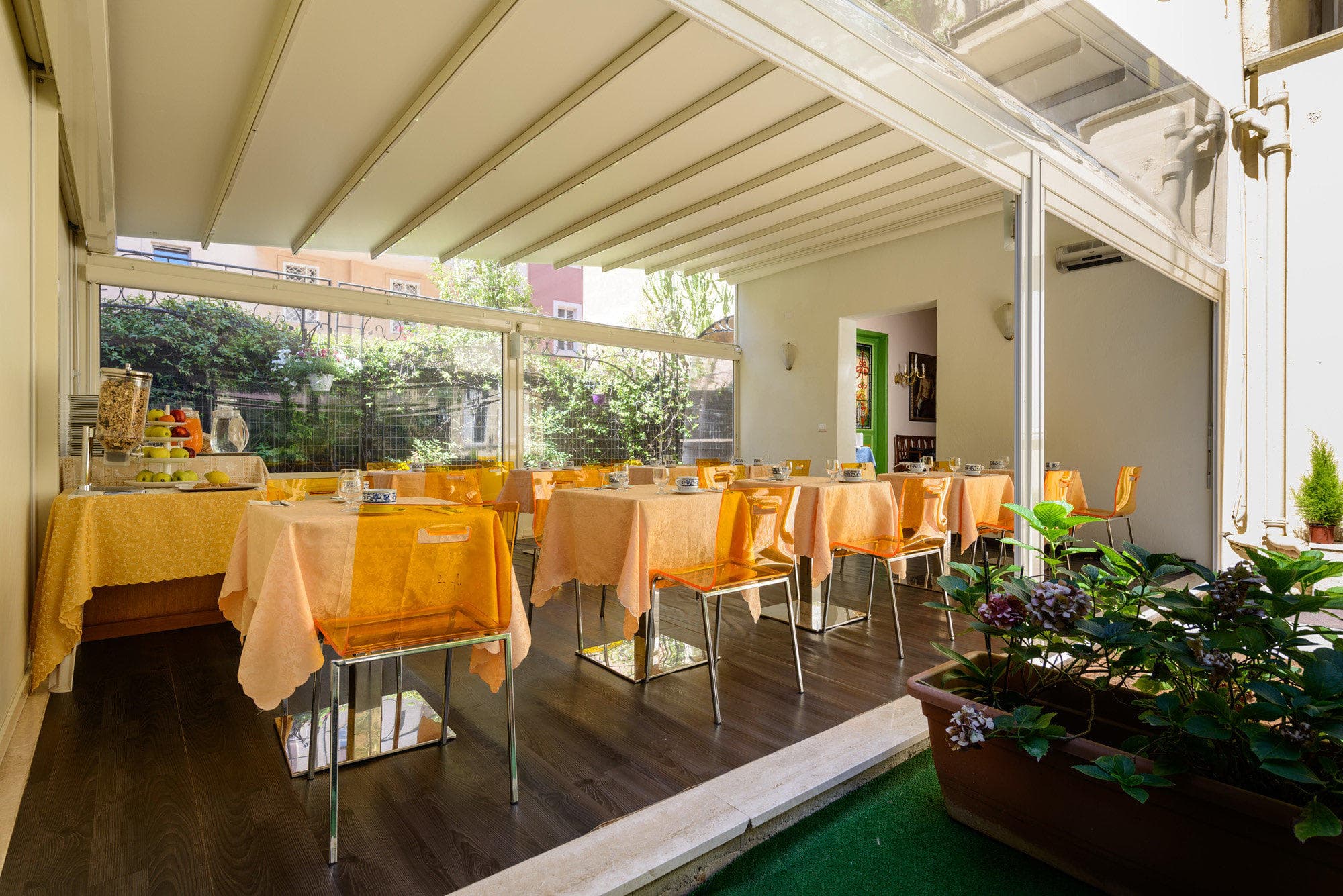 Hotel St. Moritz Ansicht 5