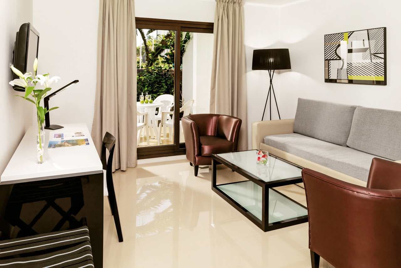 H10 White Suites Boutique Hotel Ansicht 5