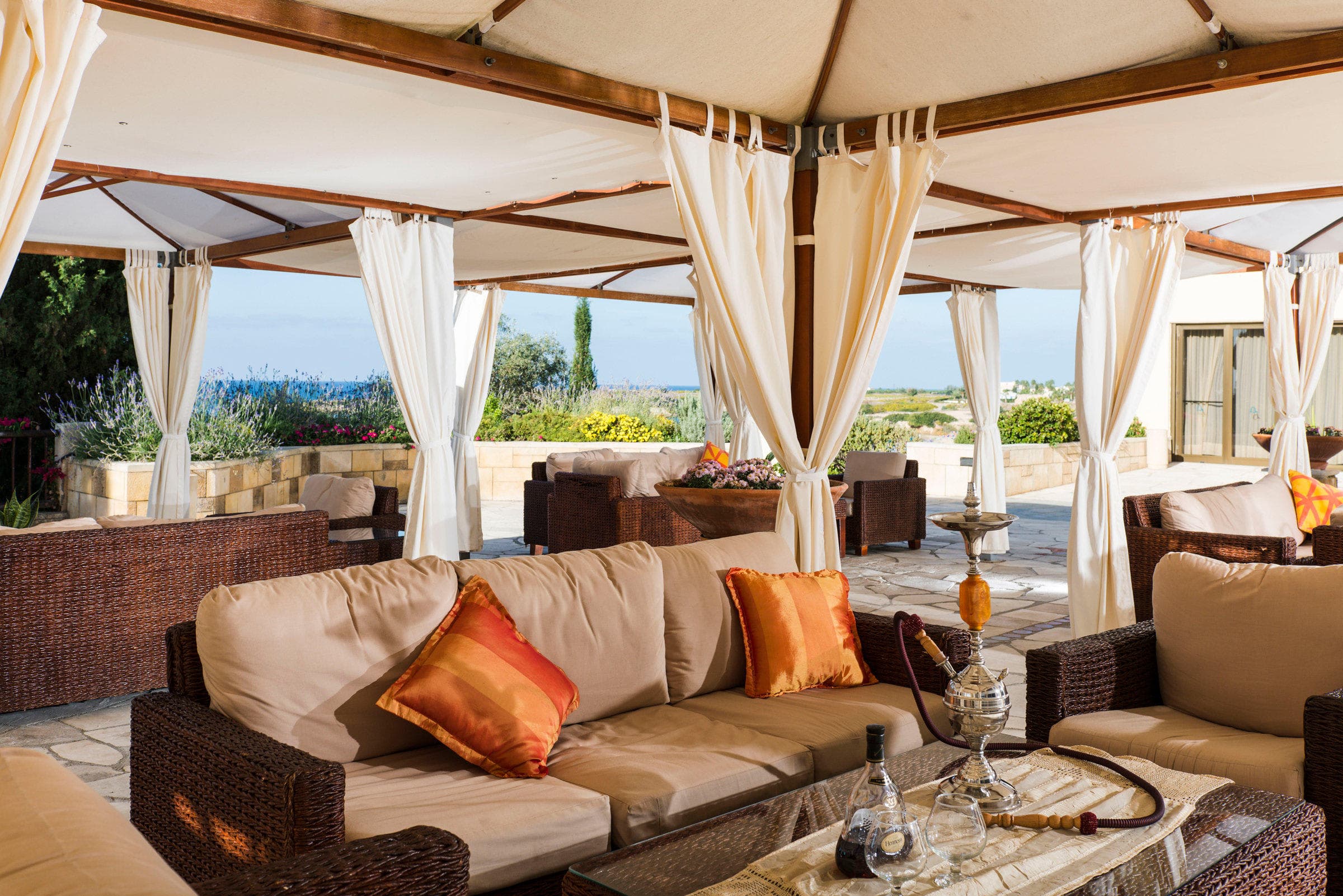 Coral Beach Hotel & Resort Ansicht 8