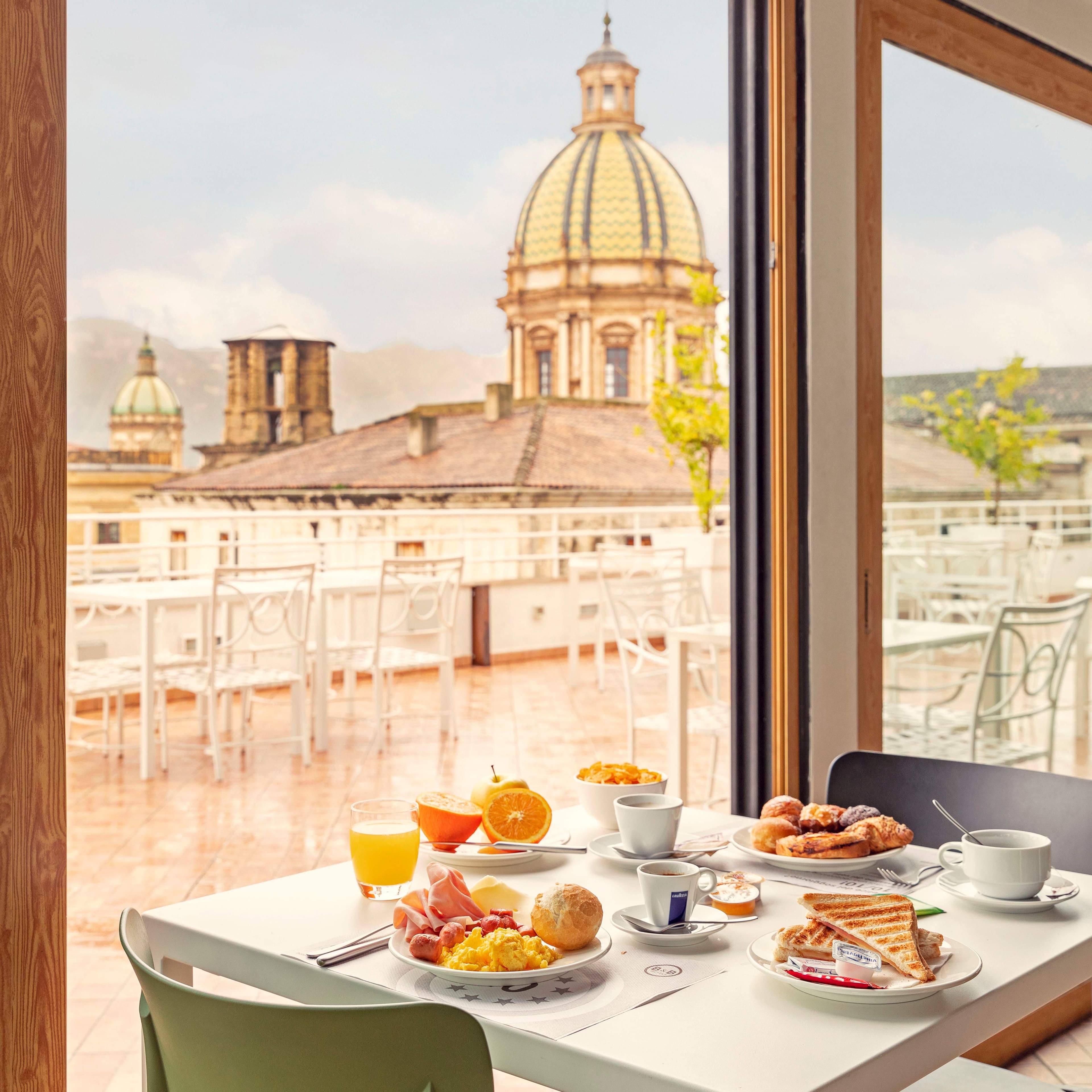 B&B Hotel Palermo Quattro Canti Ansicht 6