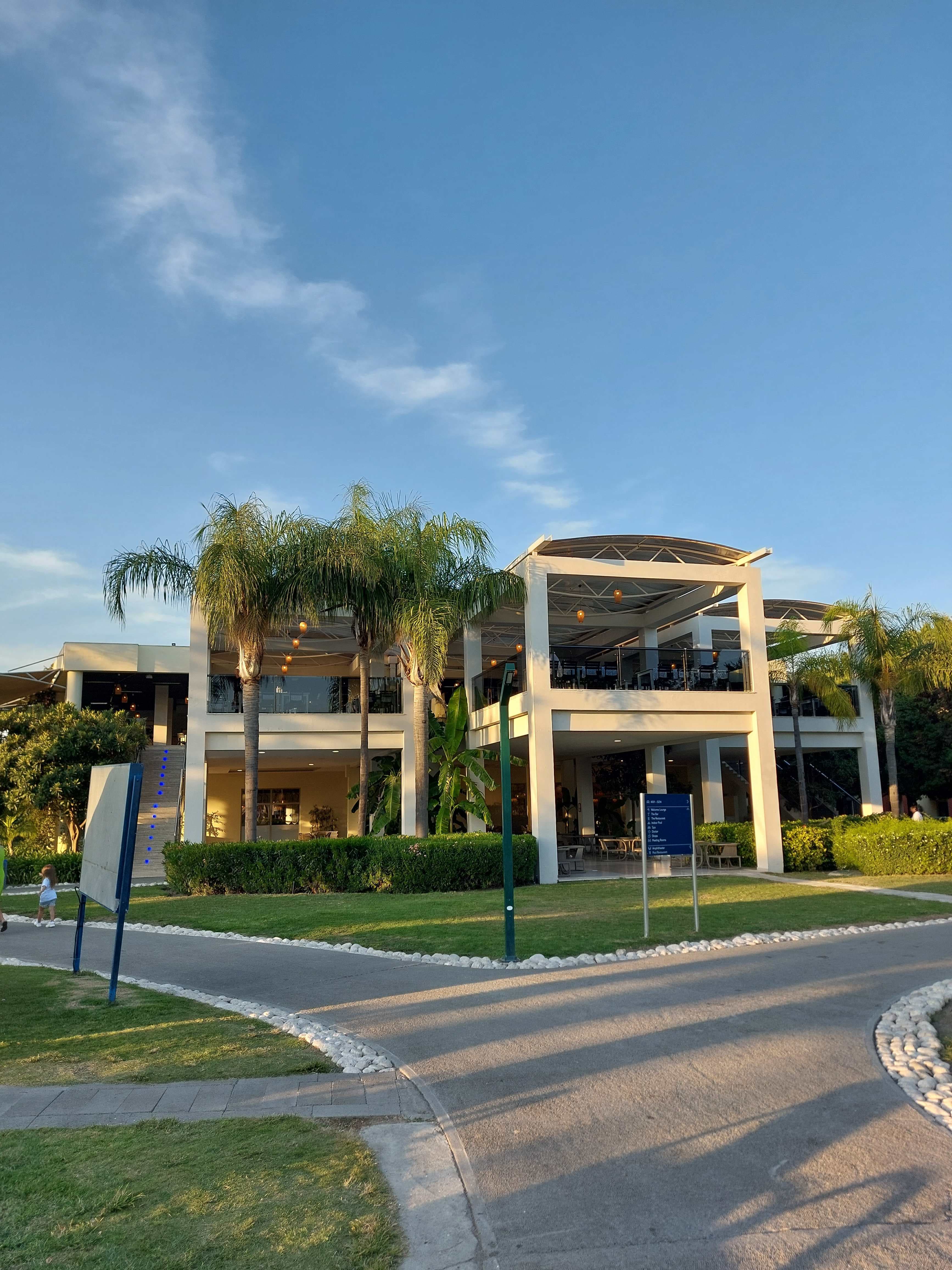 TUI BLUE Tropical Ansicht 3