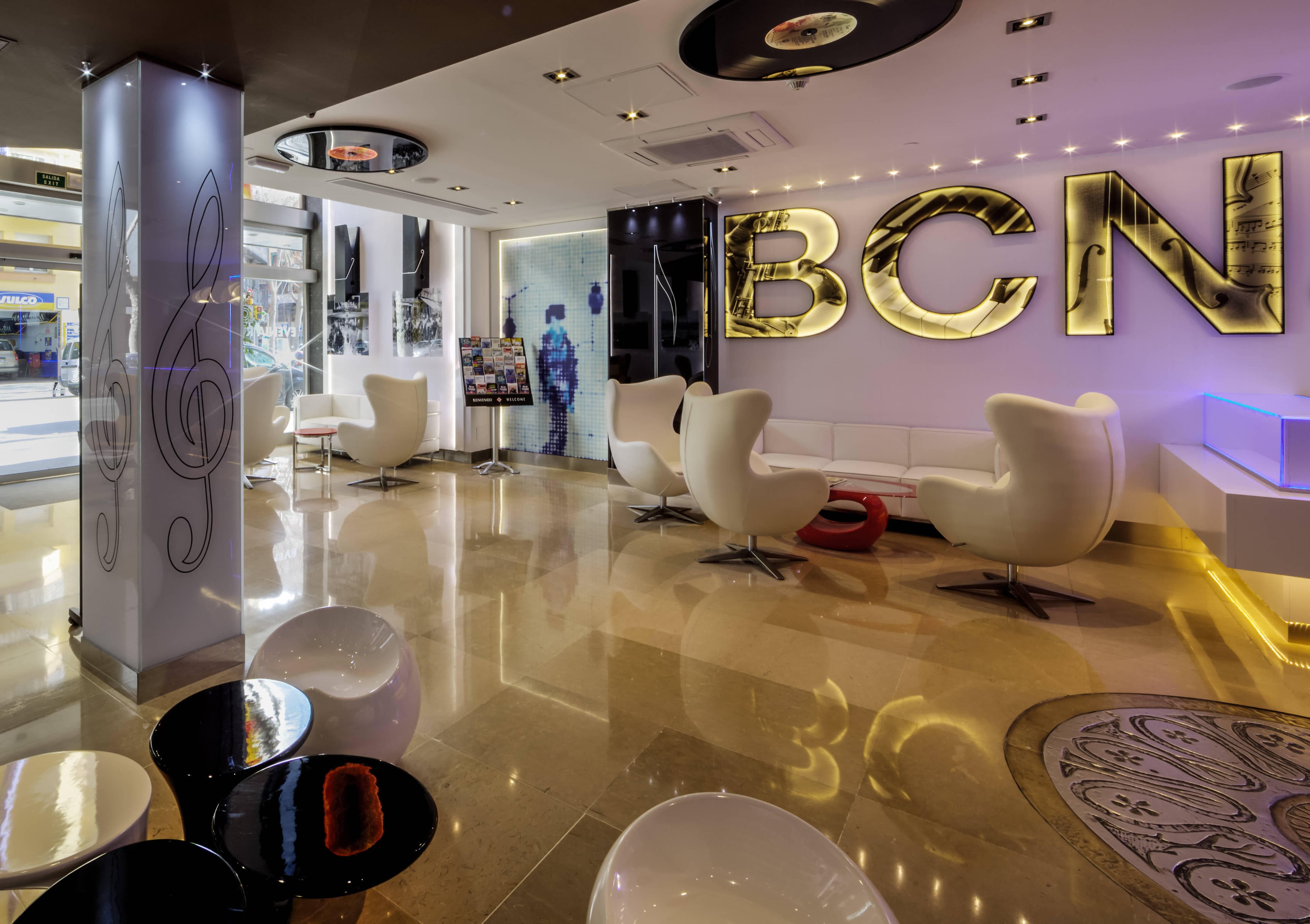 Hotel Evenia Rocafort Ansicht 8