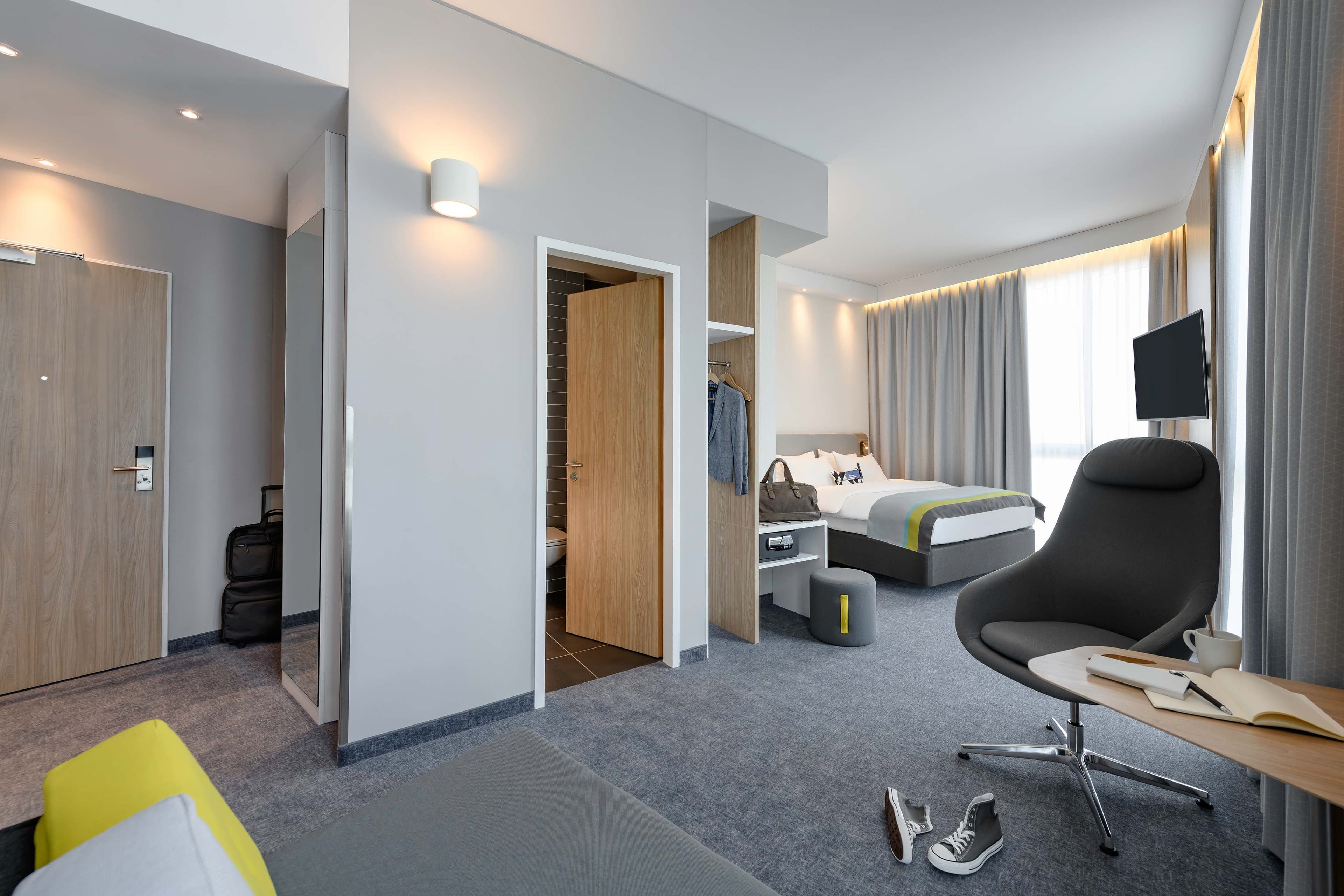 Holiday Inn Express Regensburg Ansicht 9