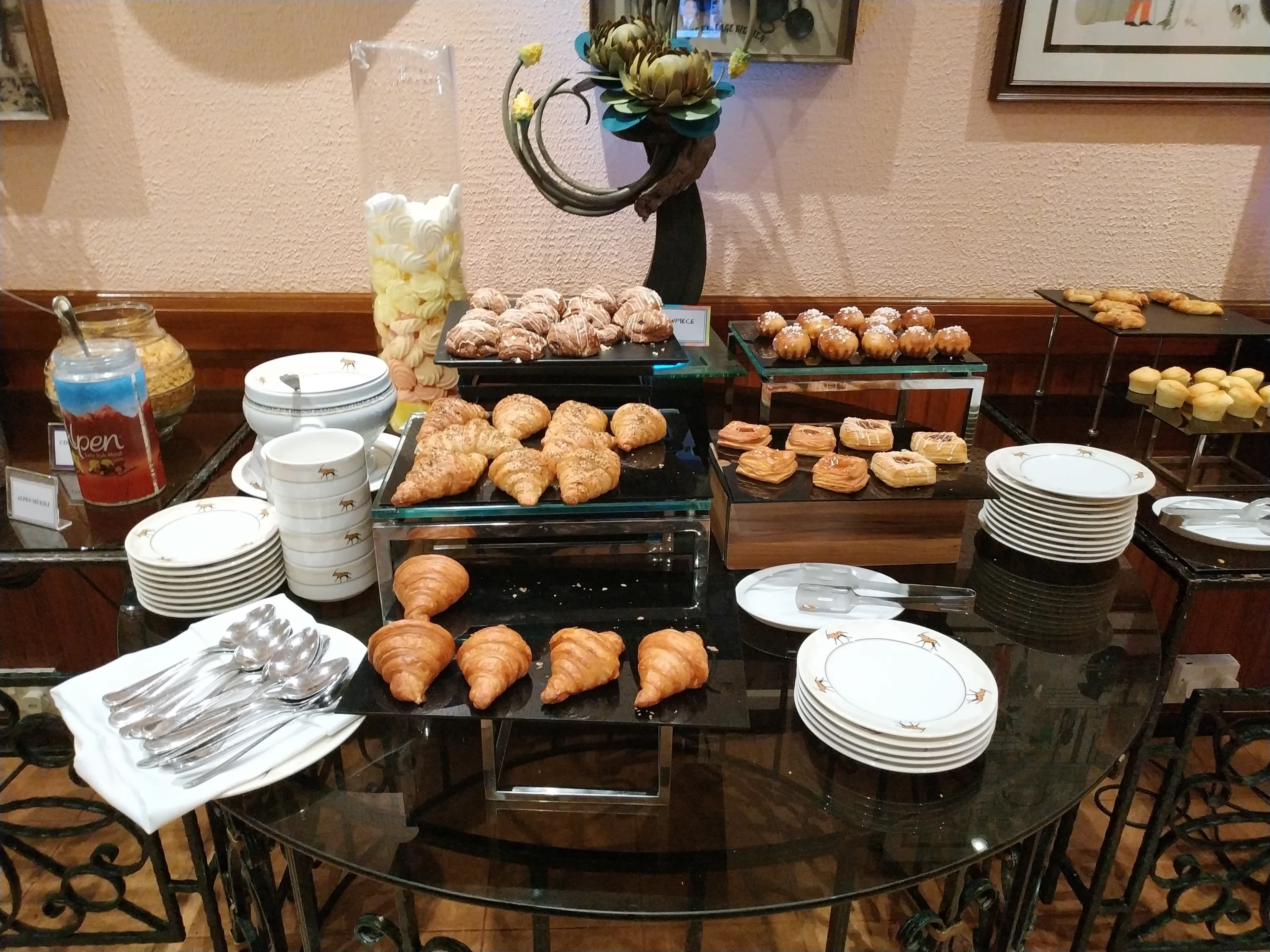 Hotel Mercure Grand Doha City Centre Ansicht 7