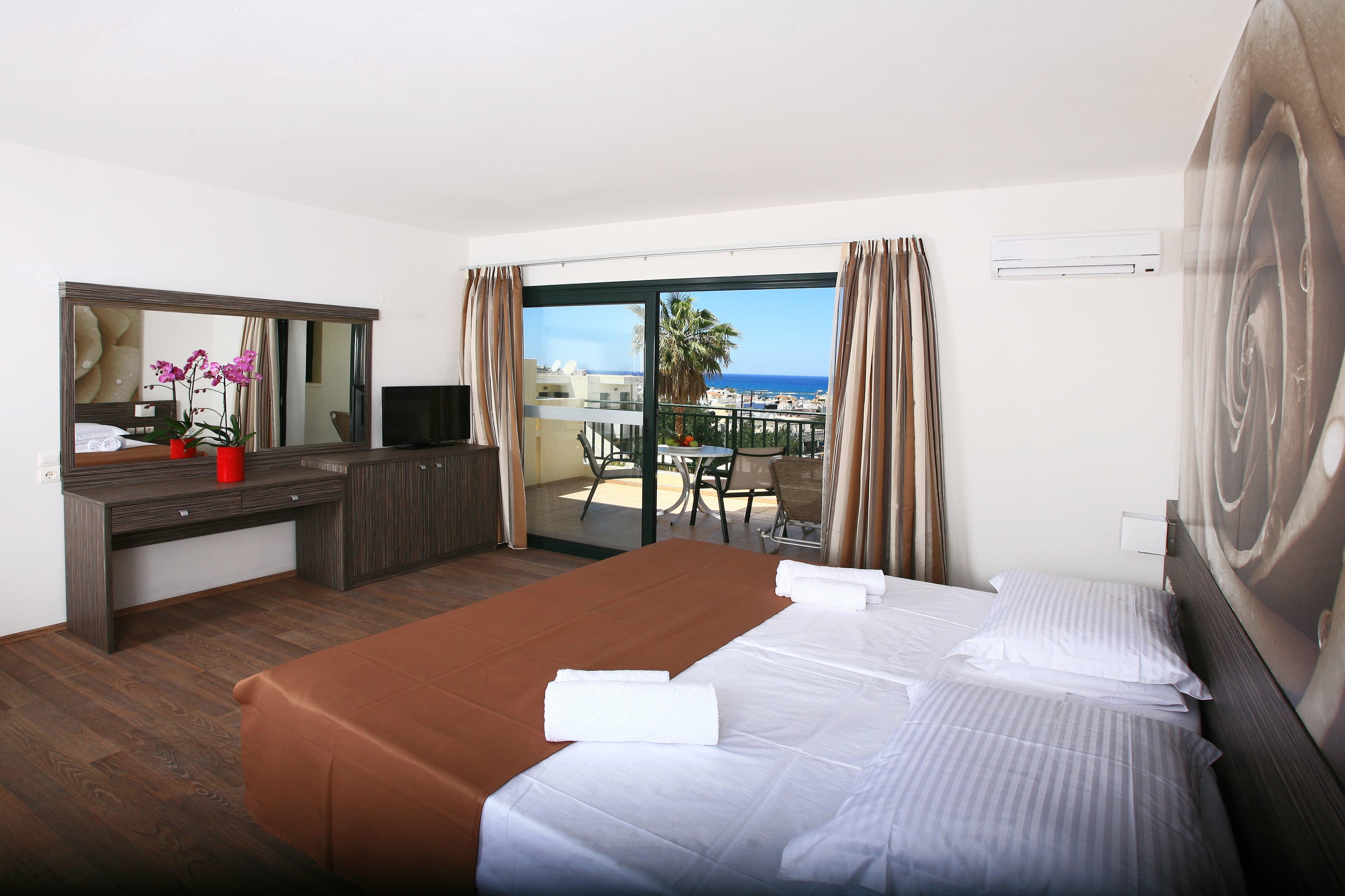 Eurohotel Katrin Suites - Adults only Ansicht 4