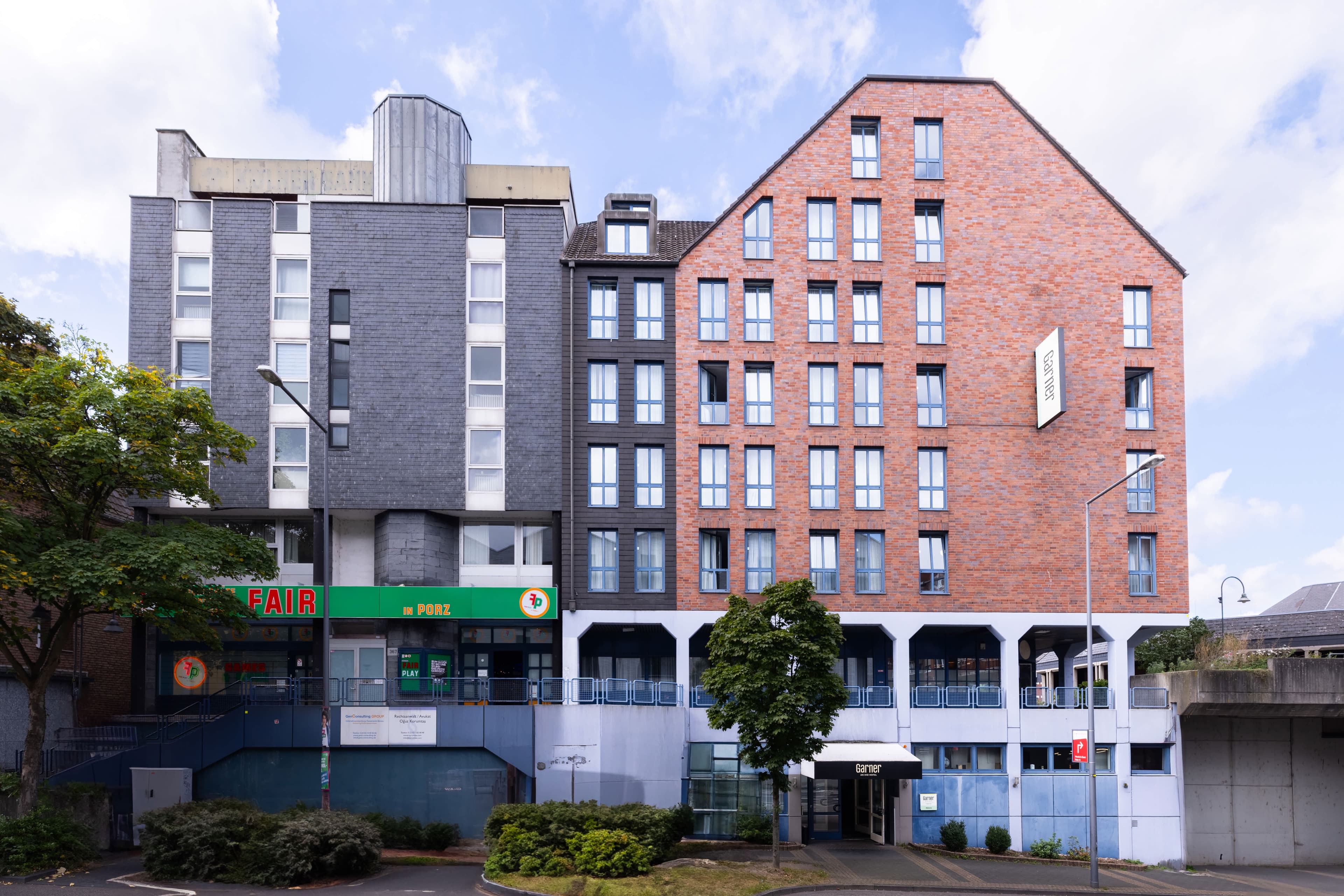Garner Hotel Cologne Porz Airport Ansicht 2
