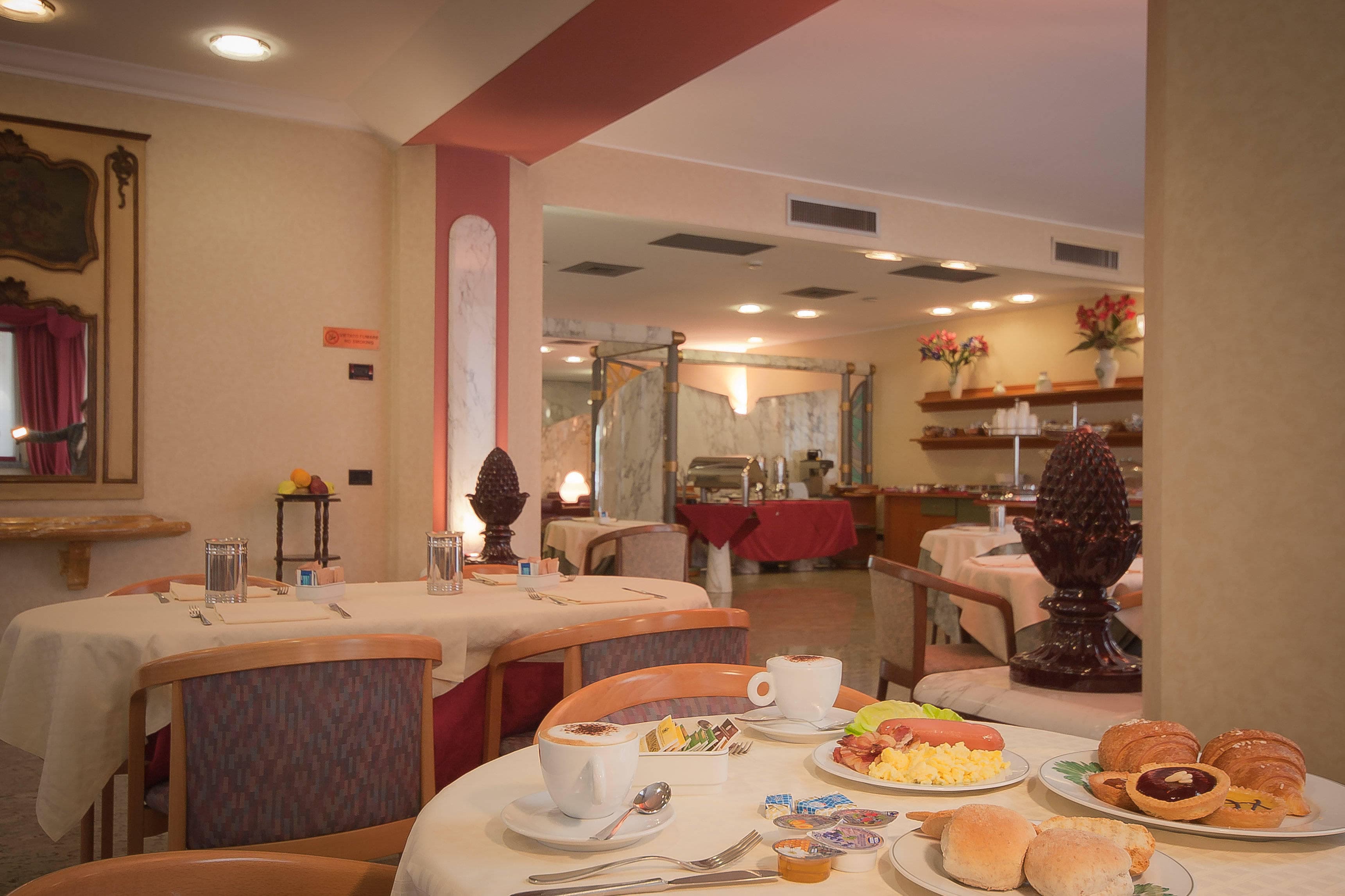 Hotel Sunflower Ansicht 6