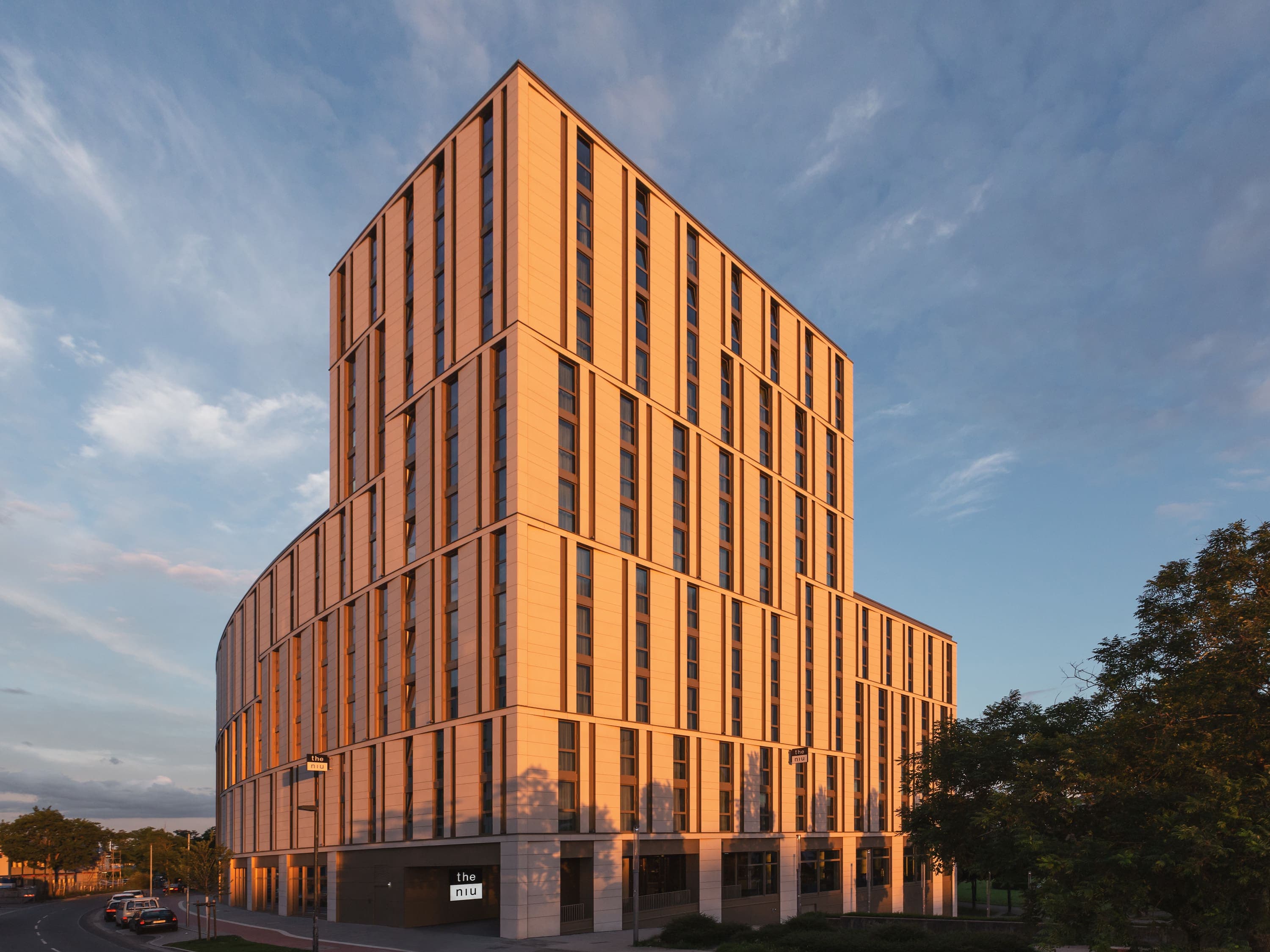 Holiday Inn - the niu, Tab Dusseldorf Main Station Ansicht 2