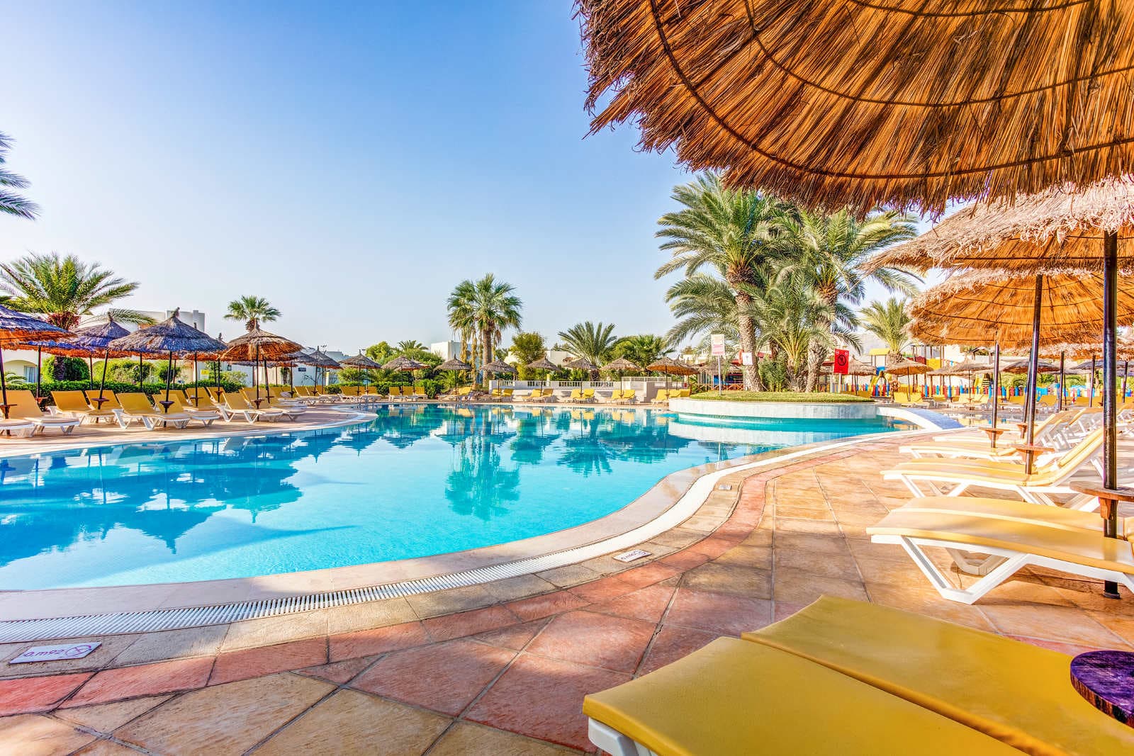 TUI MAGIC LIFE Penelope Beach
