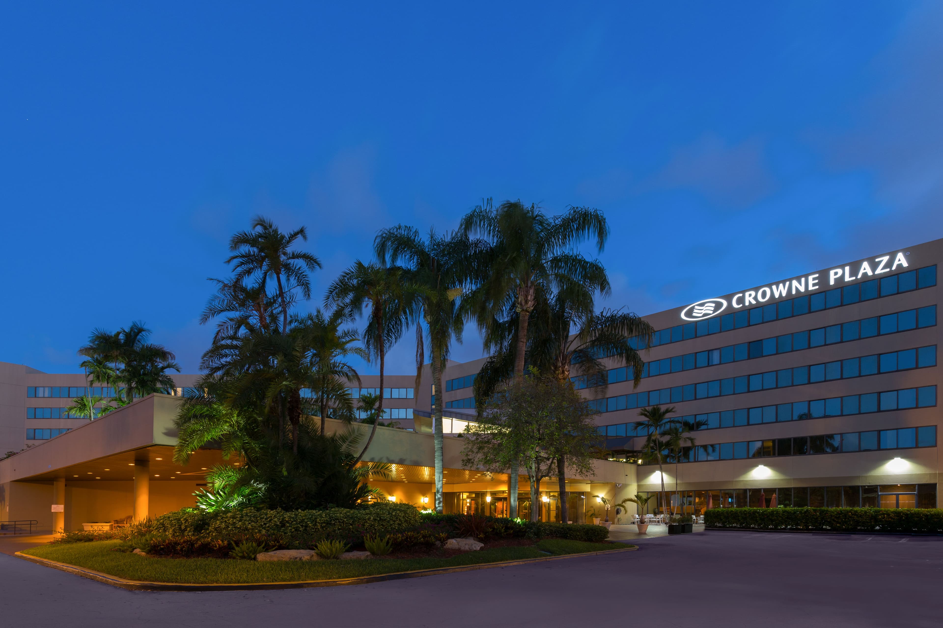 Crowne Plaza Miami International Airport