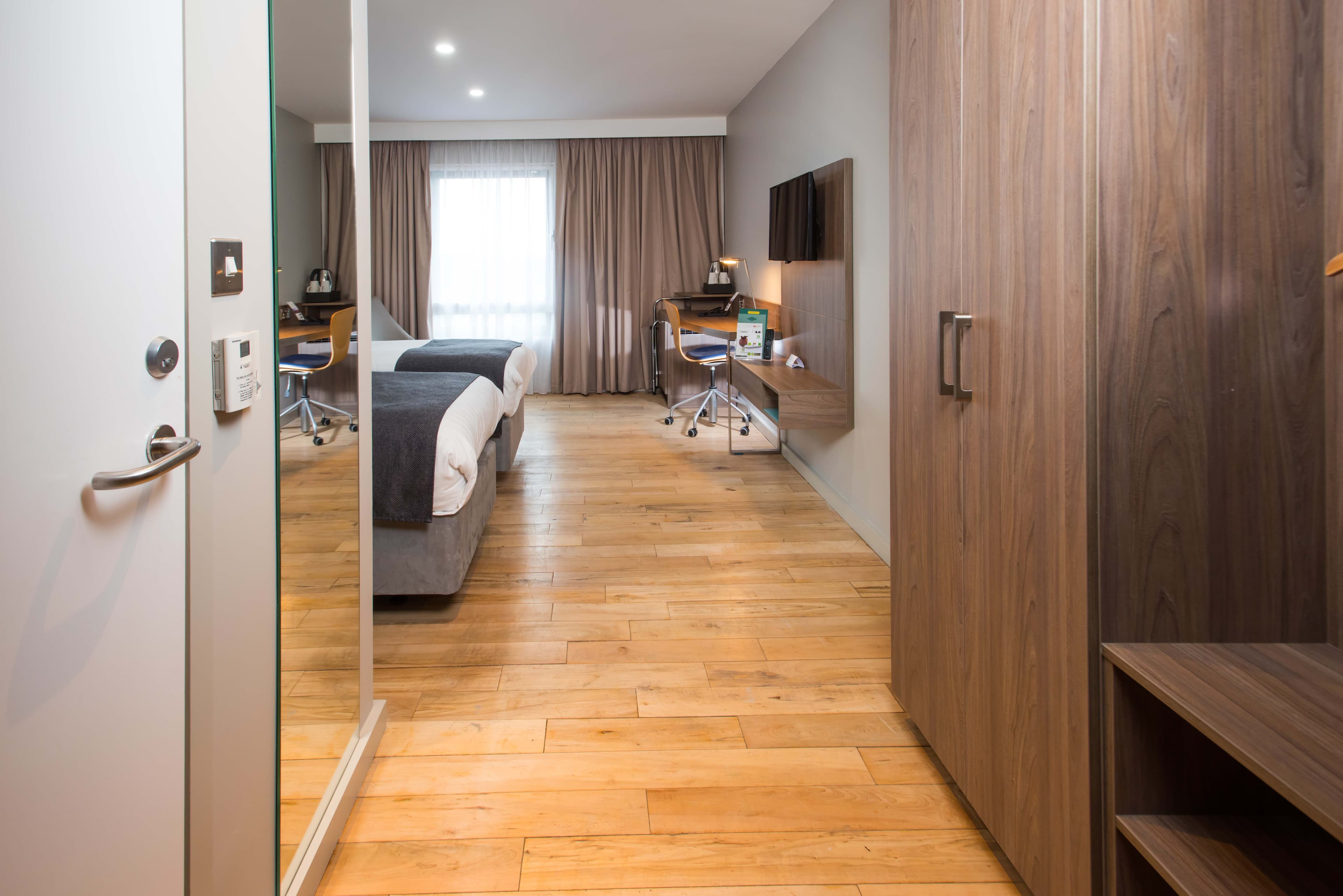 Holiday Inn London West Ansicht 5