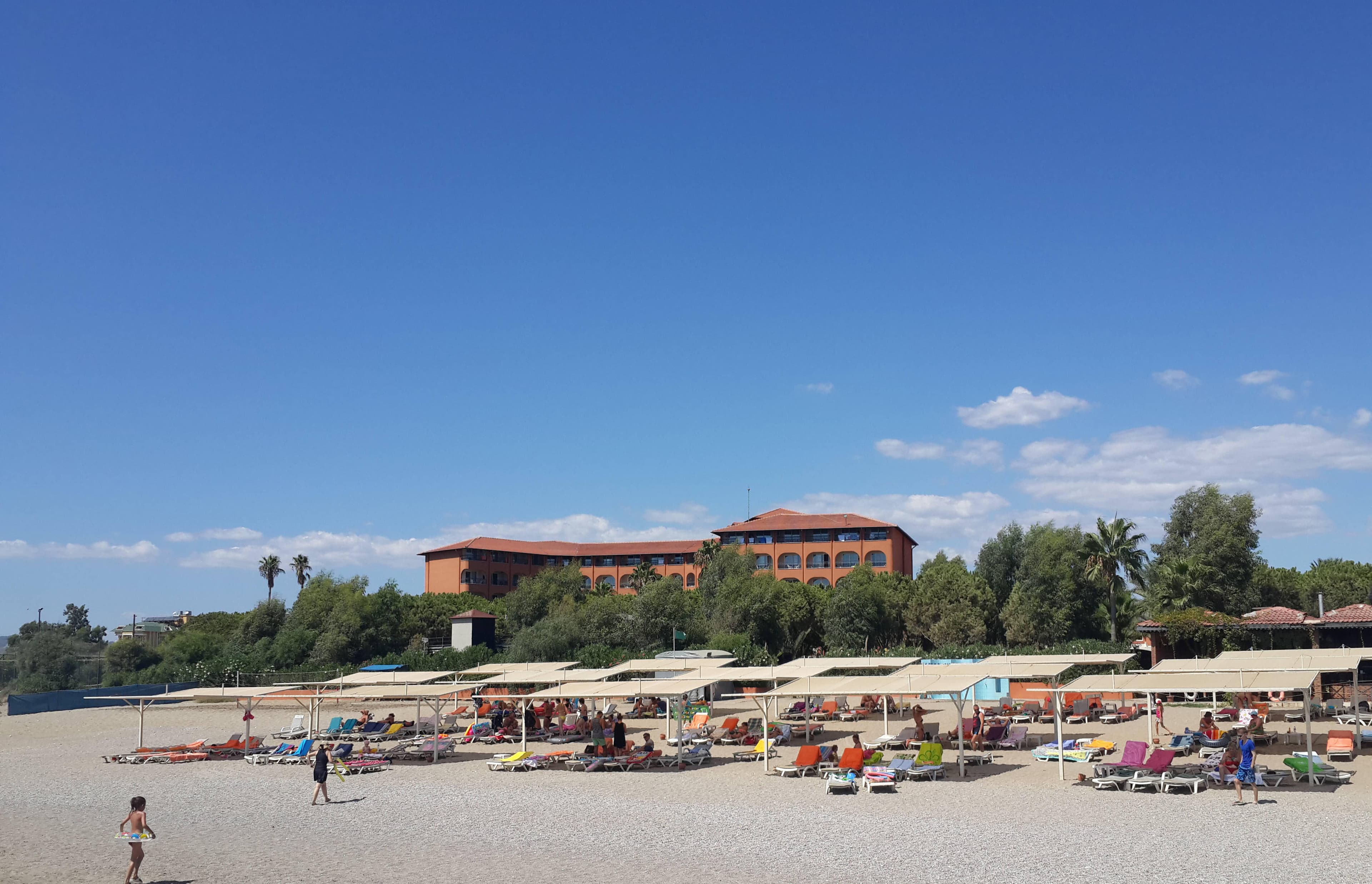 Club Turtas Beach Hotel Ansicht 10