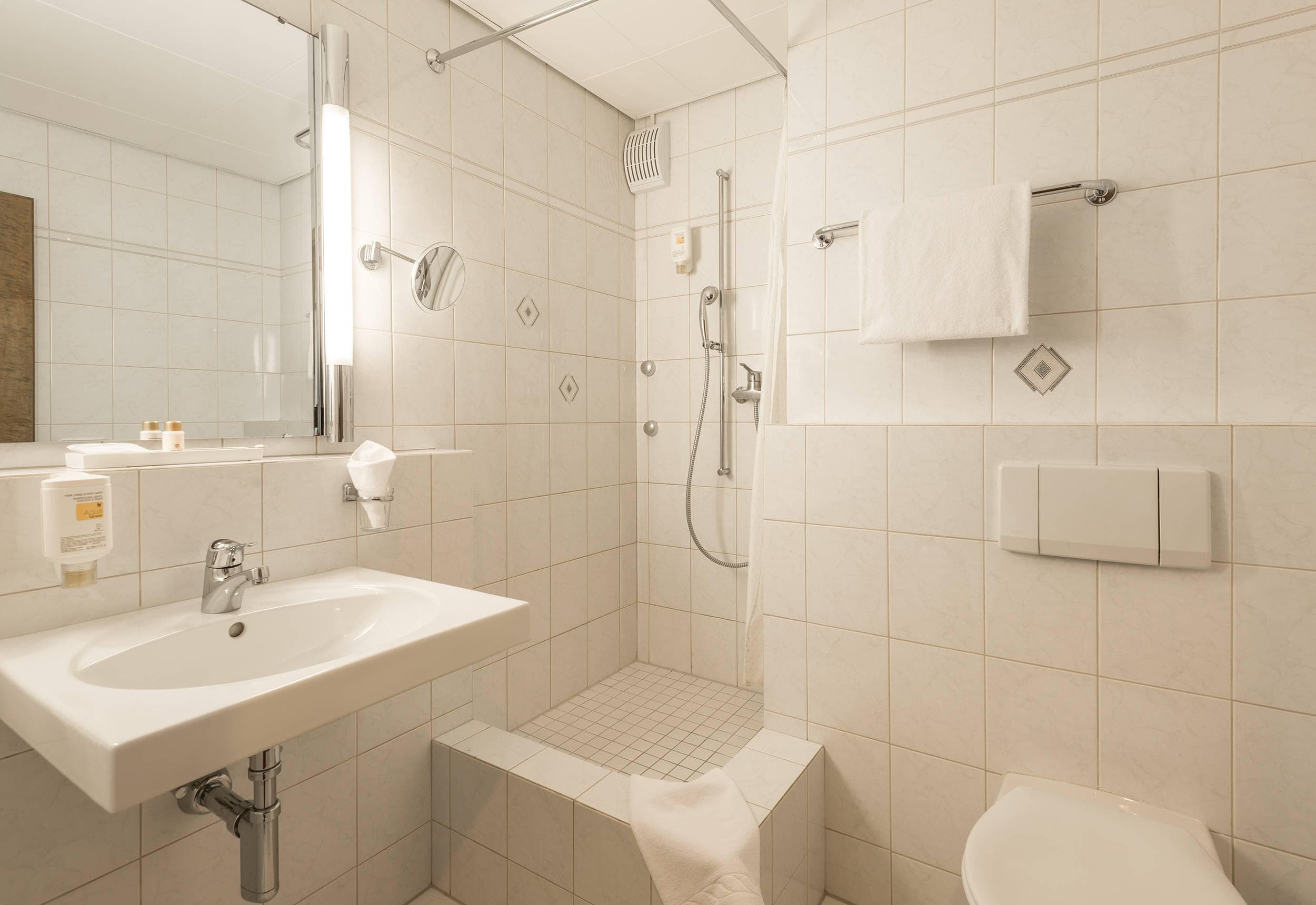 Hotel Monopol Luzern Ansicht 6