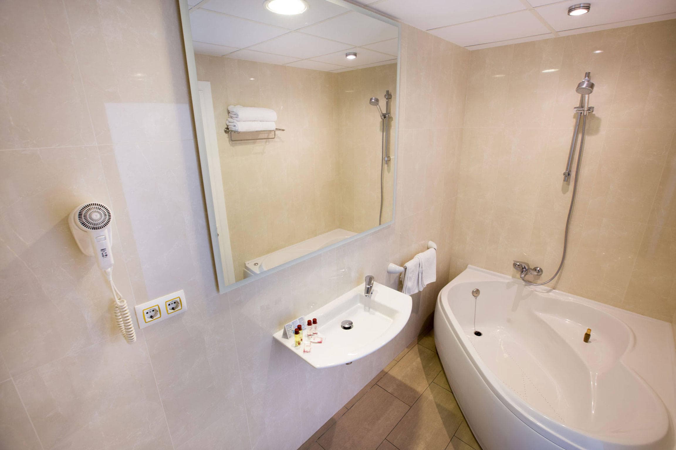 Cleopatra Spa Hotel Ansicht 6