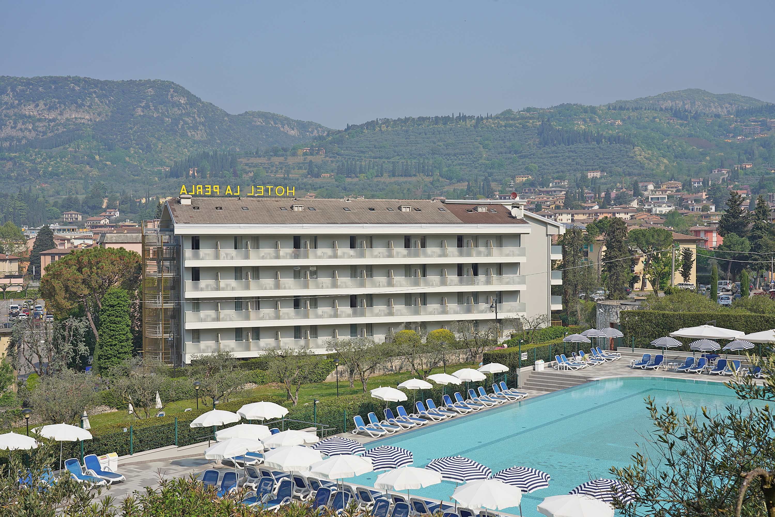 Hotel La Perla Ansicht 2