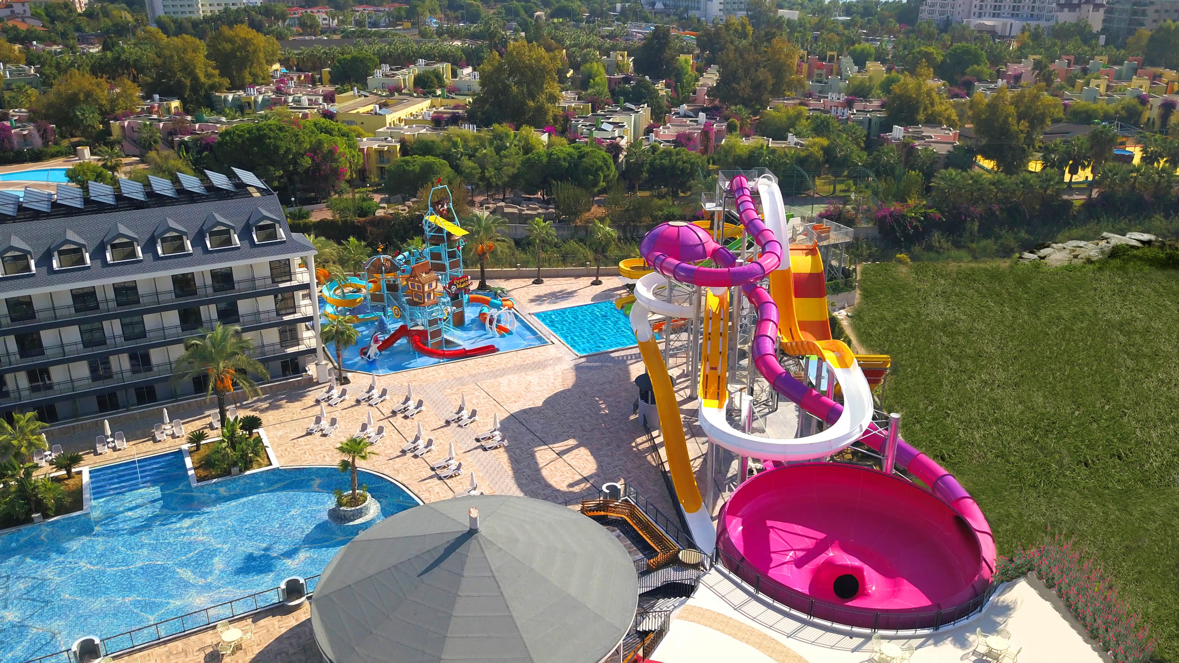 Dream World Palace Hotel