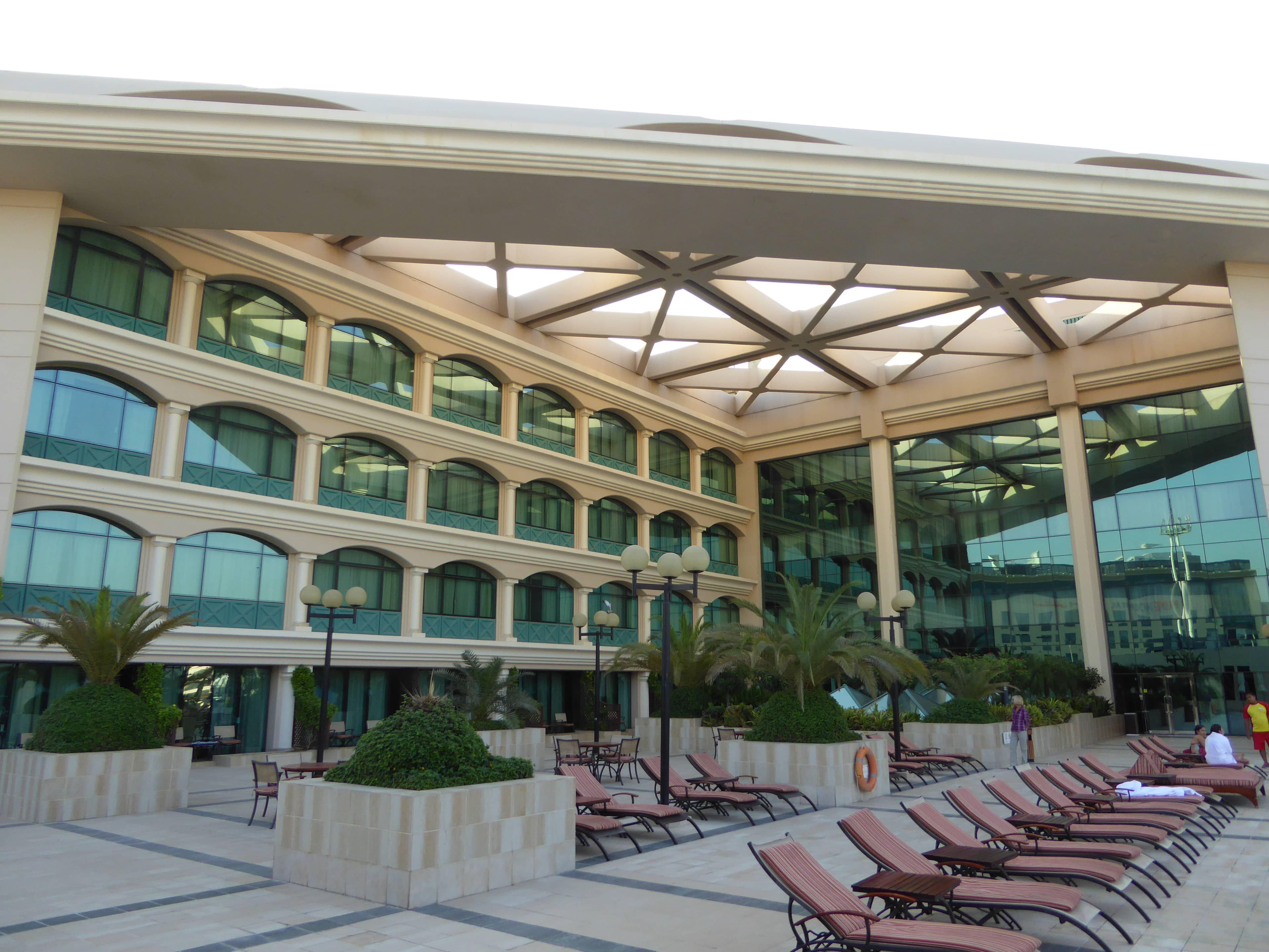 Mövenpick Grand Al Bustan Dubai Ansicht 3