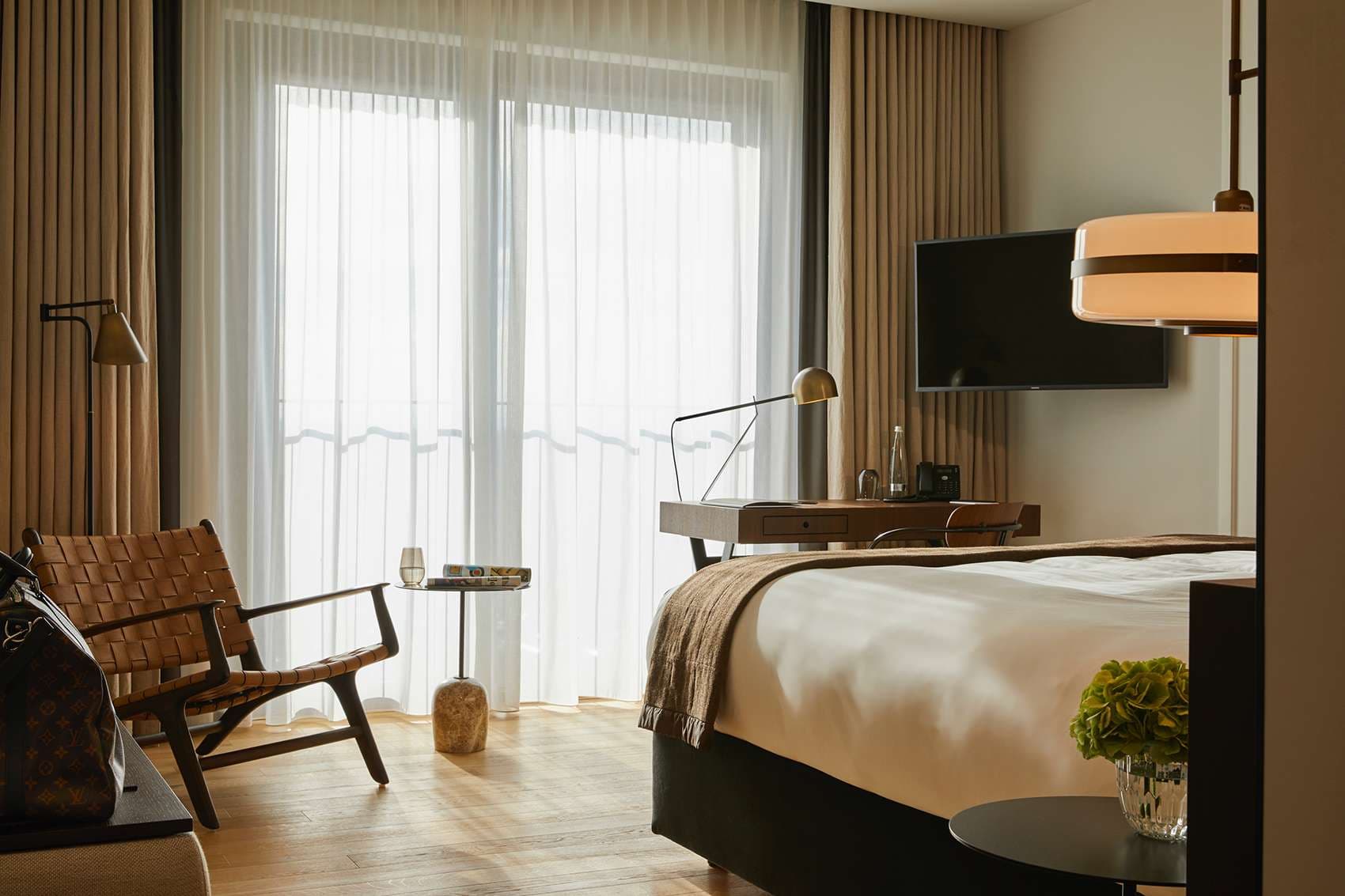 INFINITY Hotel & Conference Resort Munich Ansicht 4