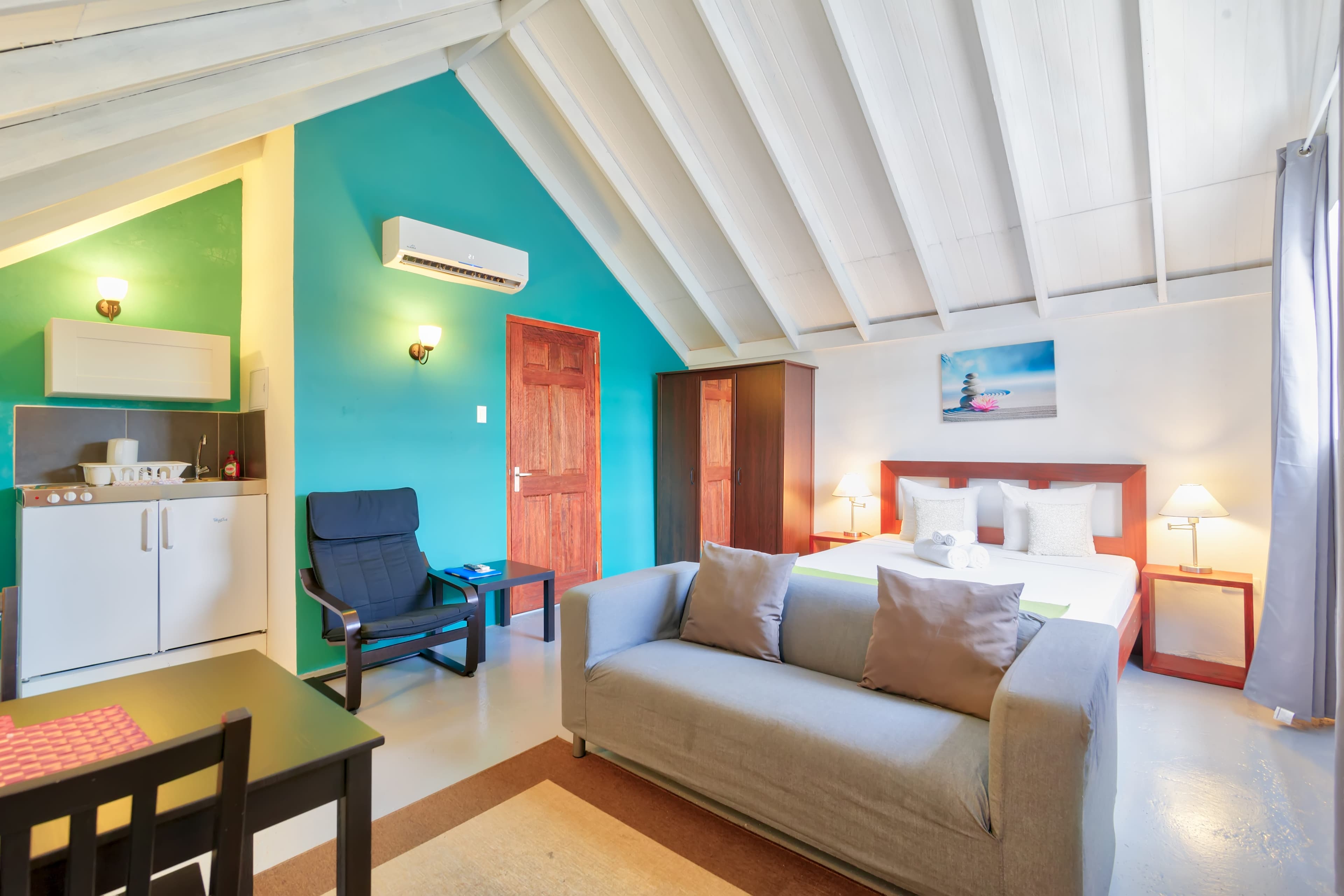 The Ritz Village Hotel - Adults Only Ansicht 4