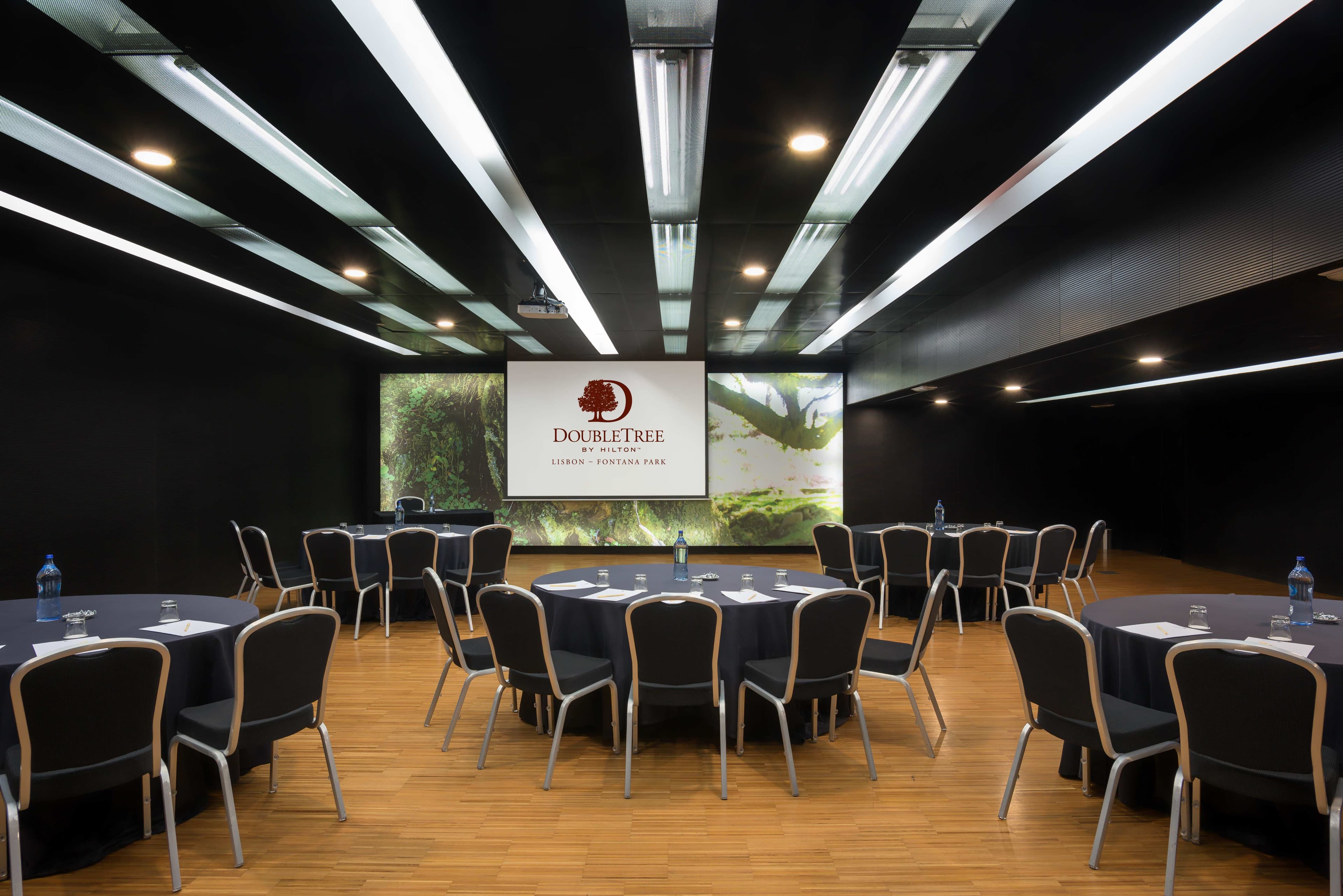 DoubleTree by Hilton Lisbon - Fontana Park Ansicht 8