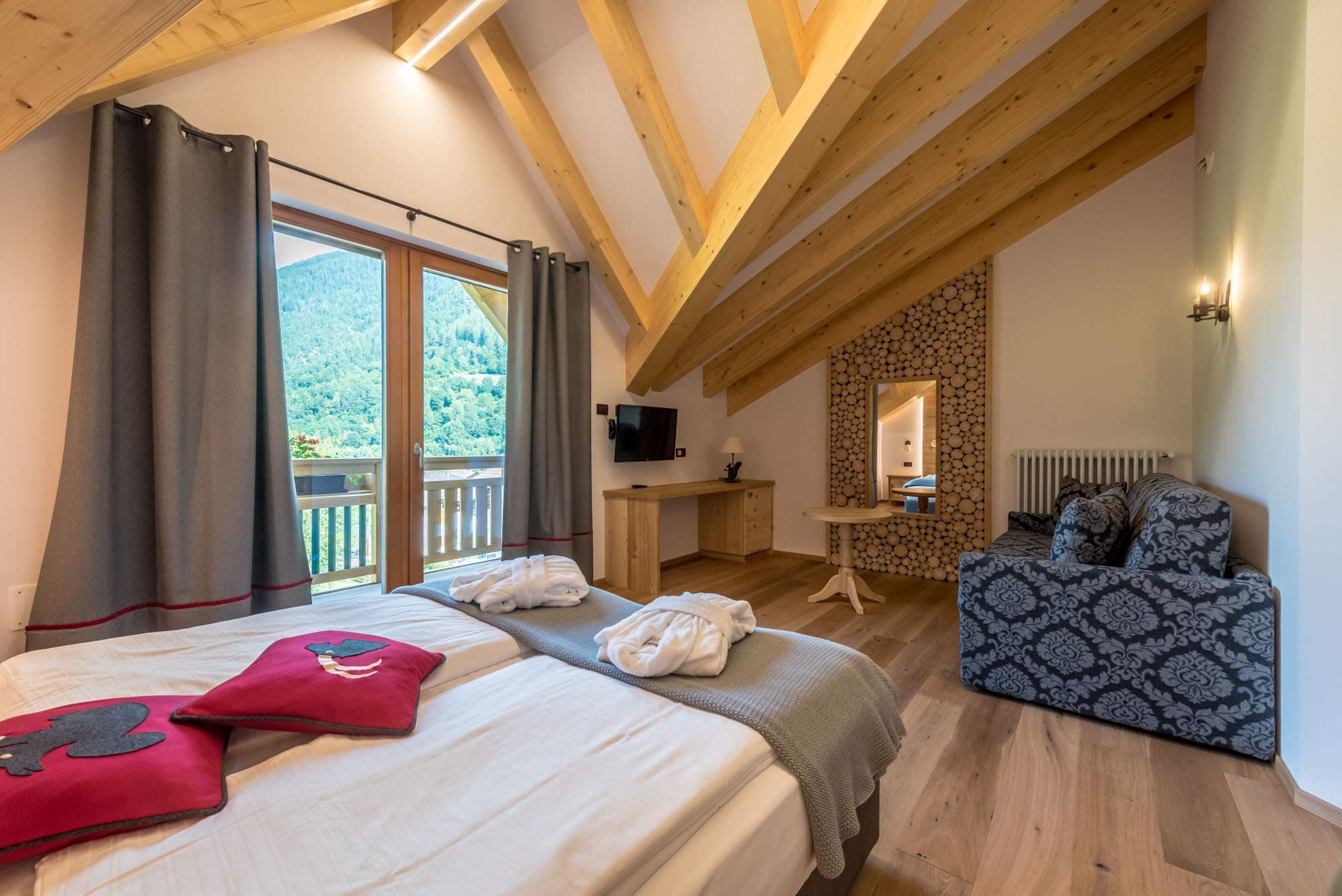 Tevini Dolomites Charming Hotel Ansicht 4