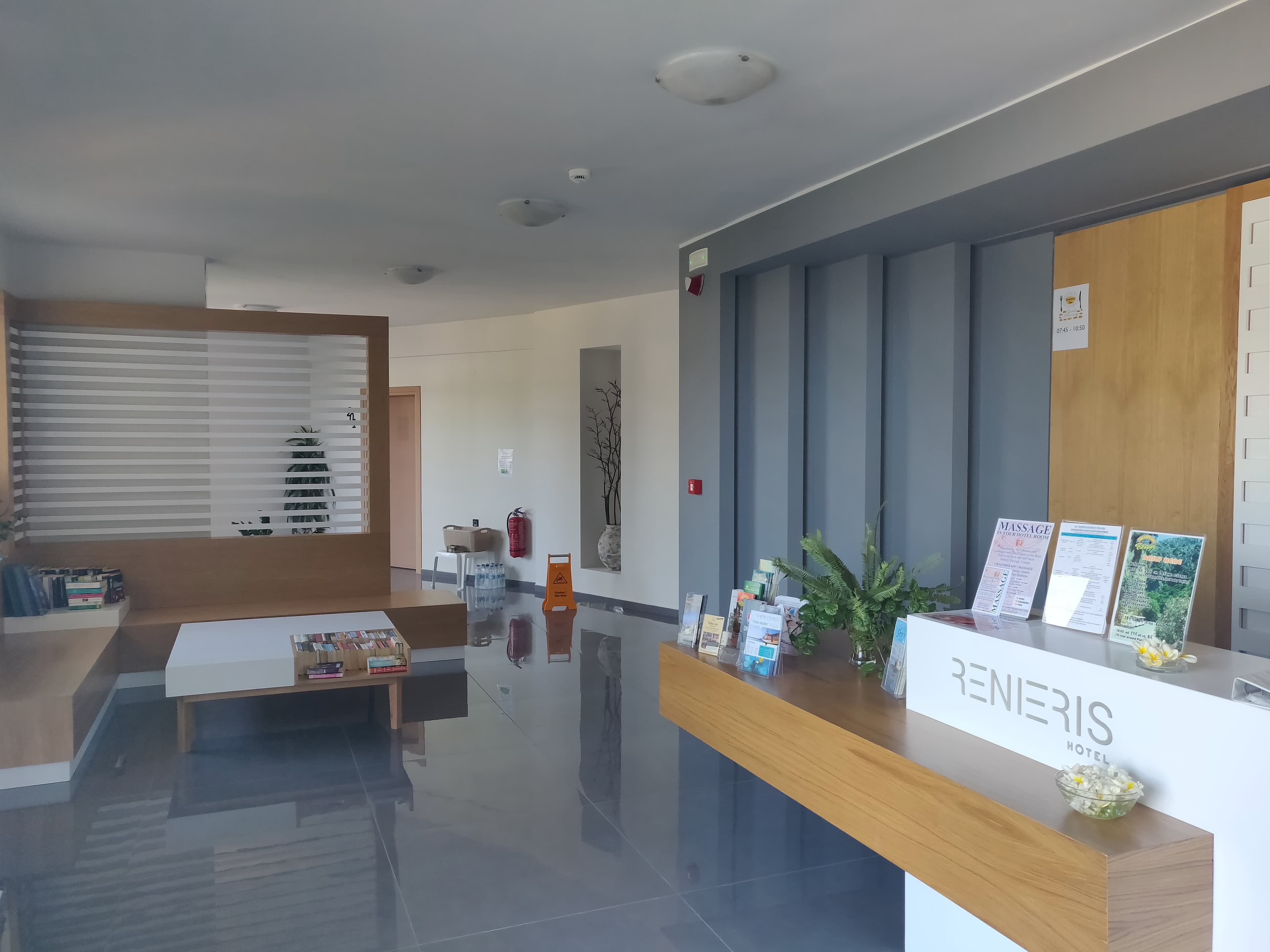 Renieris Hotel Ansicht 9