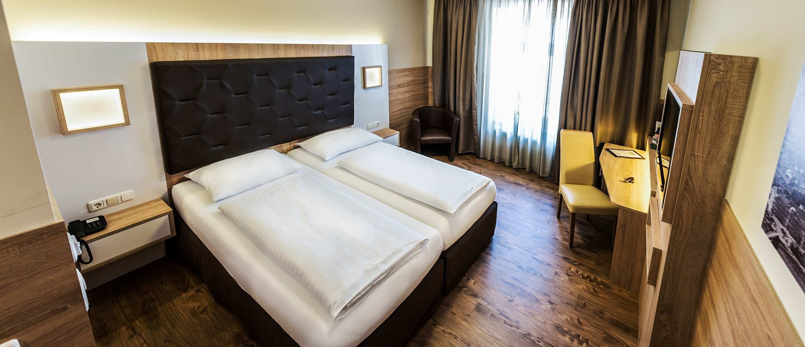 Goldenes Theaterhotel Ansicht 3