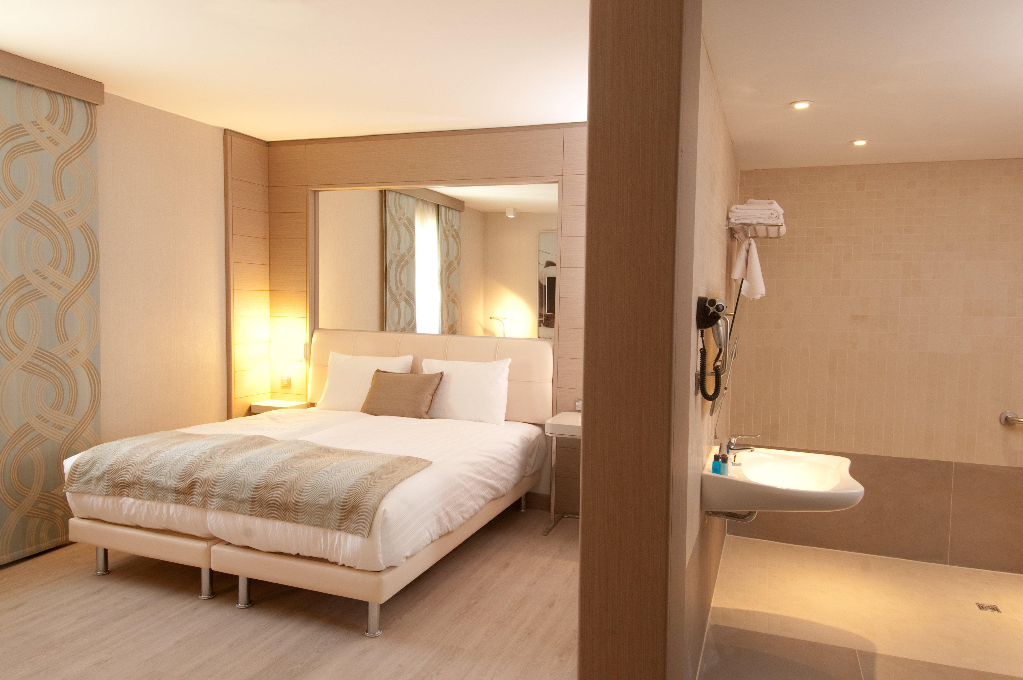TITANIC Comfort Berlin Mitte Ansicht 6