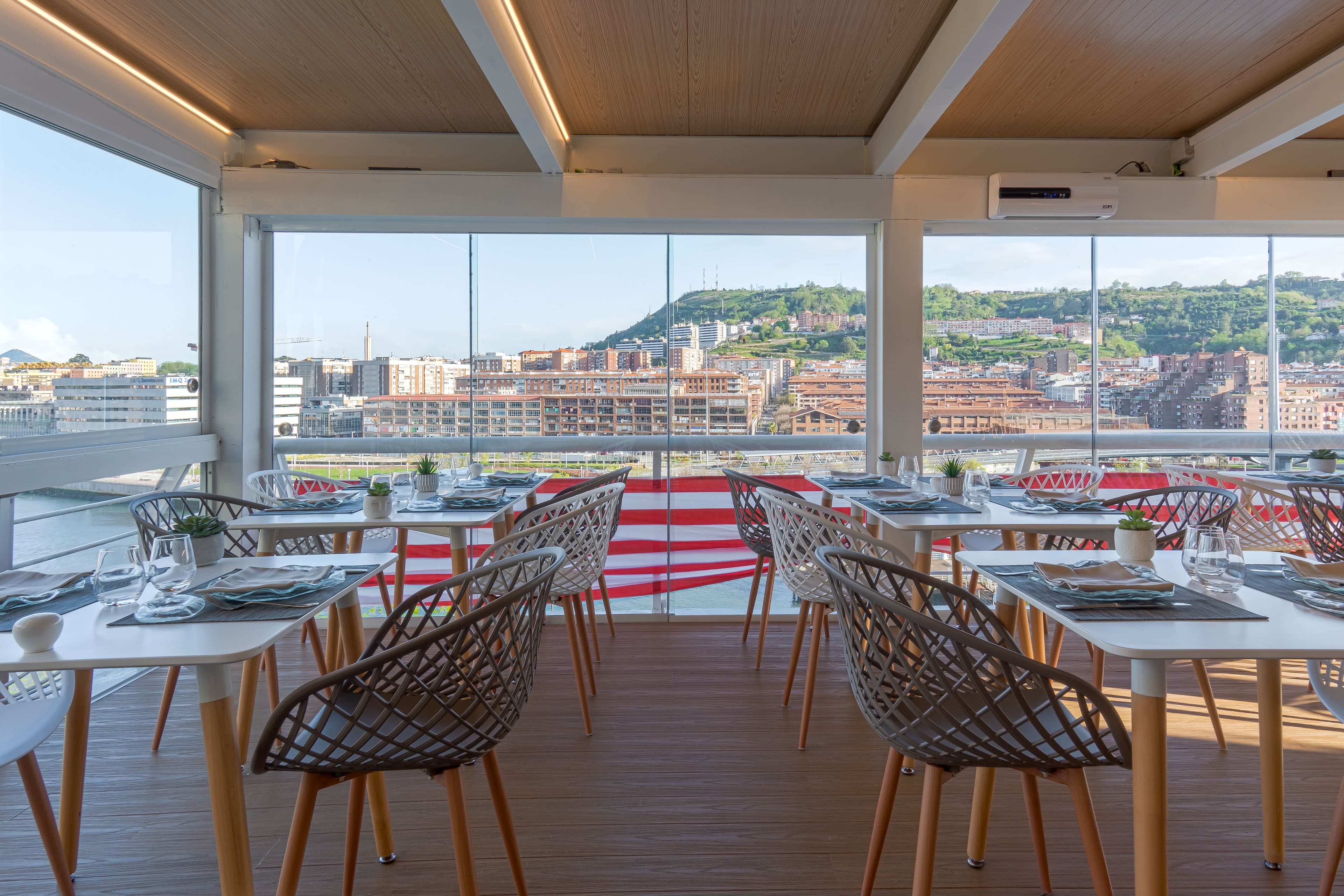 Abba Euskalduna Hotel Ansicht 9